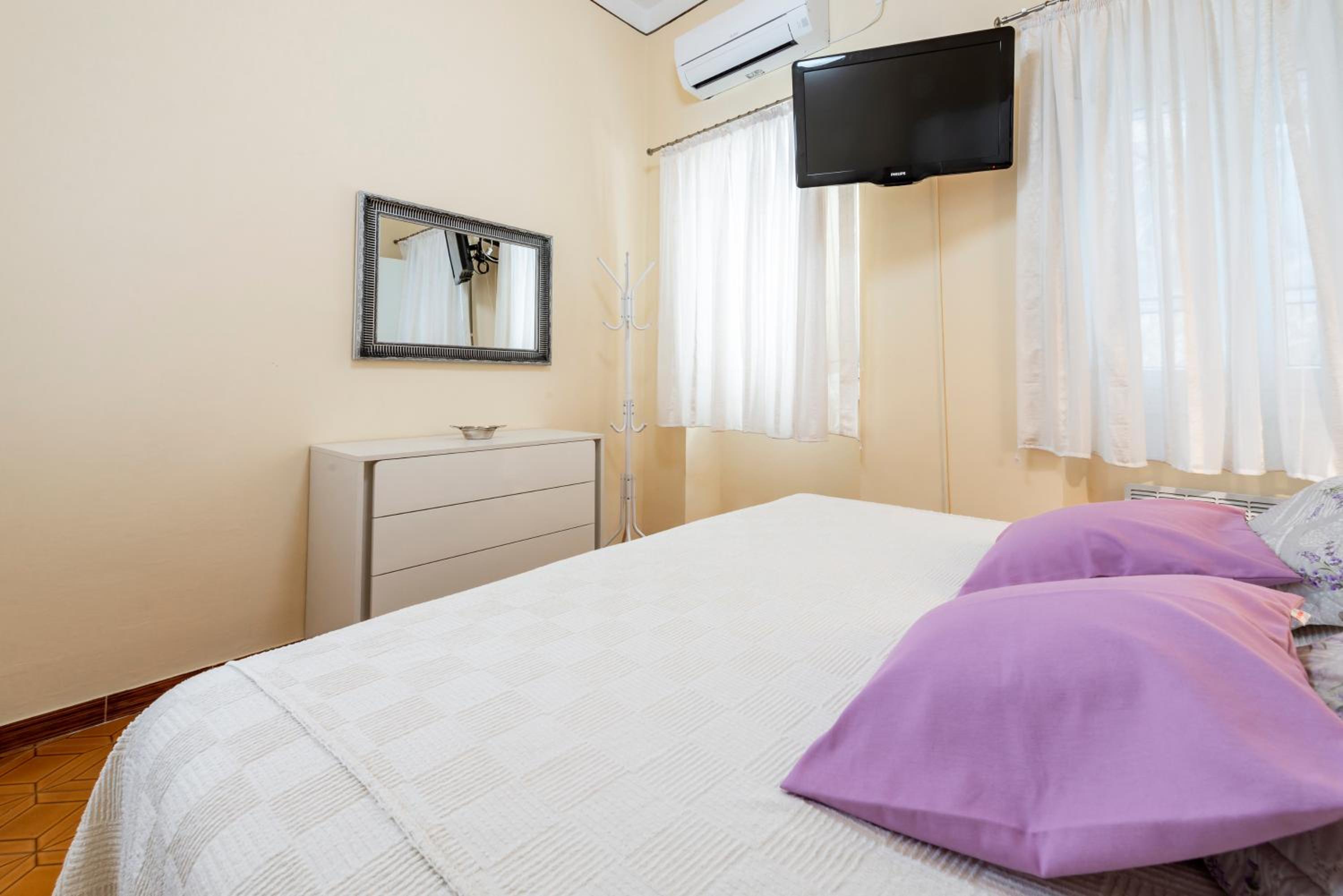 Dubrovnik Seaview apartment 10 min to the Old Town