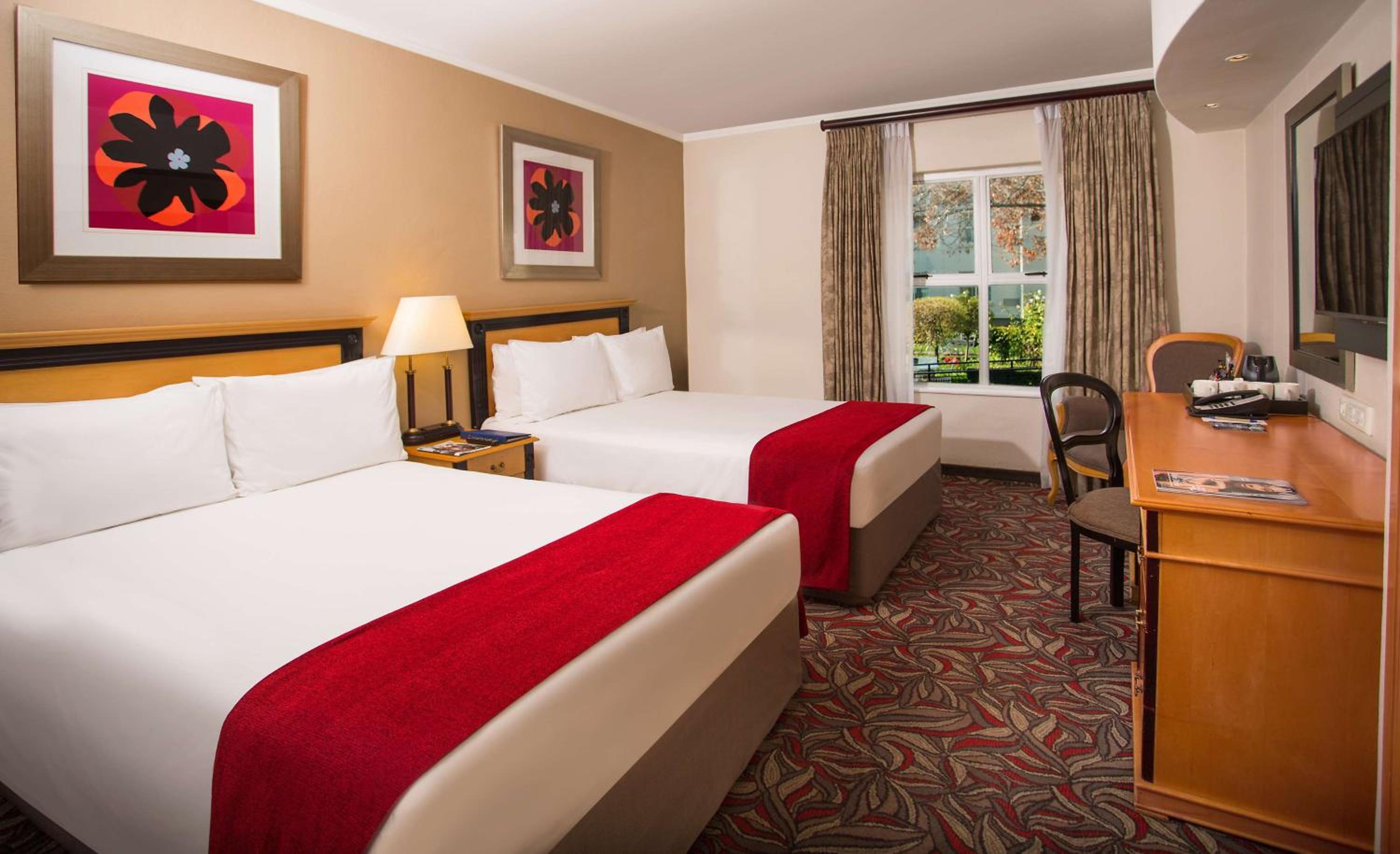 Johannesburg Vacations - Garden Court Morningside Sandton - Property Image 70