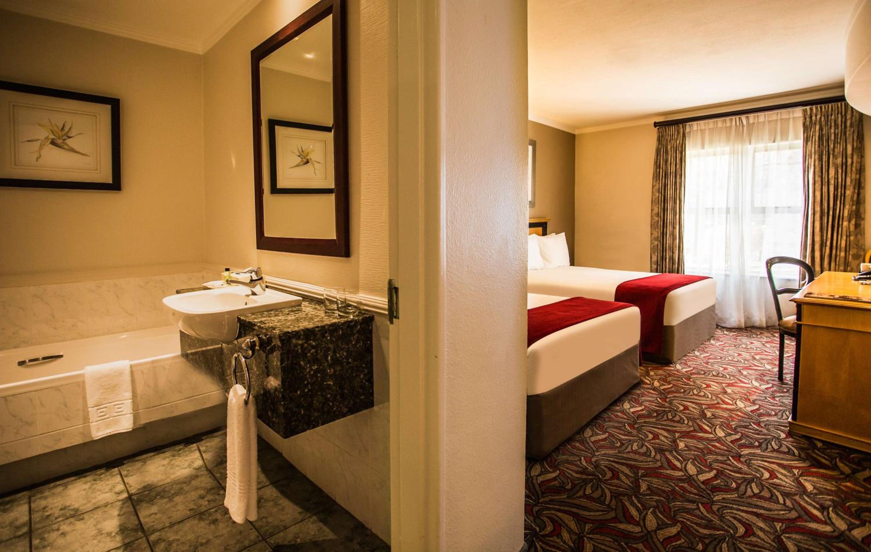 Johannesburg Vacations - Garden Court Morningside Sandton - Property Image 67