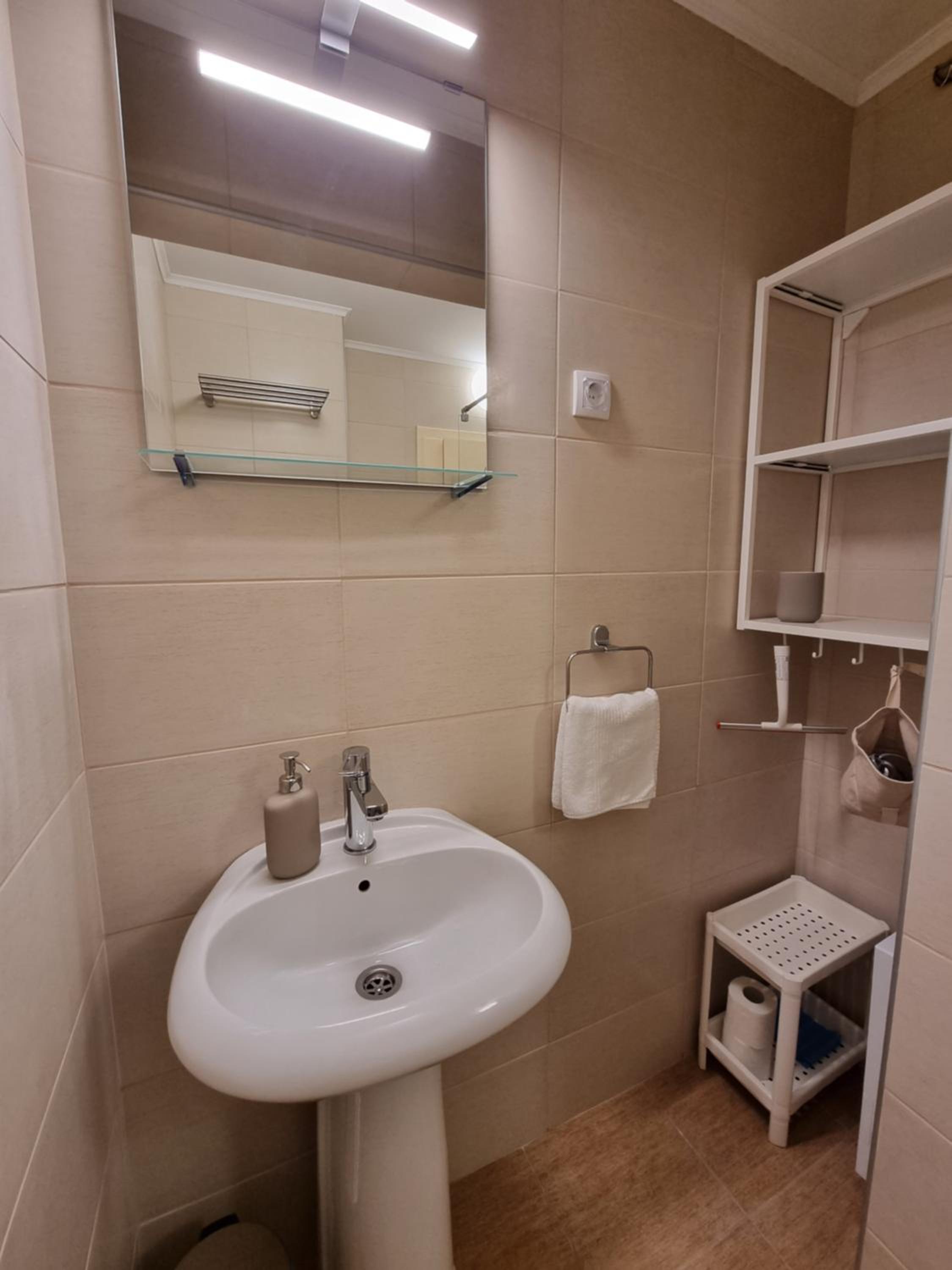 Photo 68