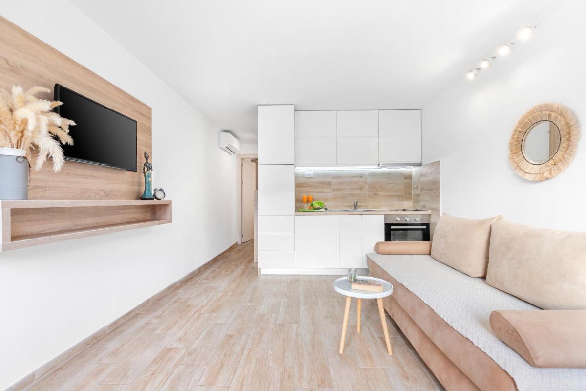Imperial Apartment view 4