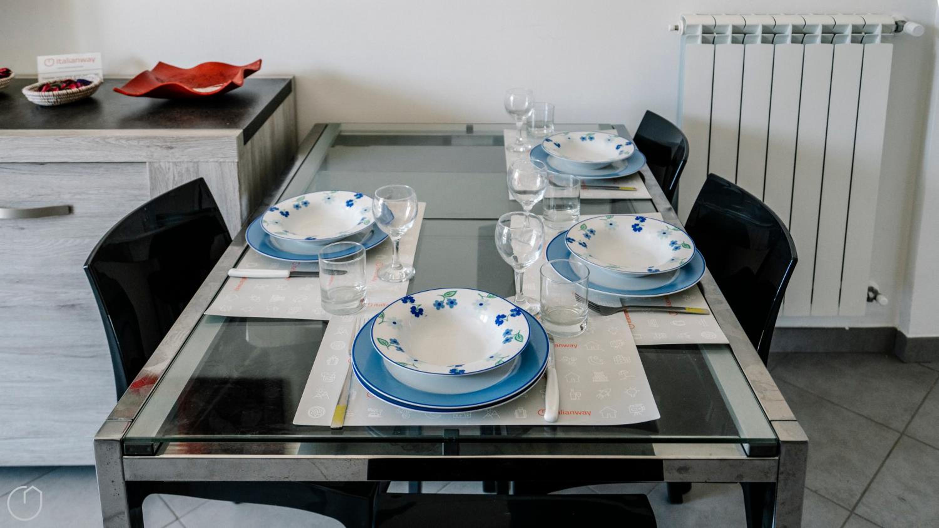 Mimosa 1 int 7 en Cervo — dining