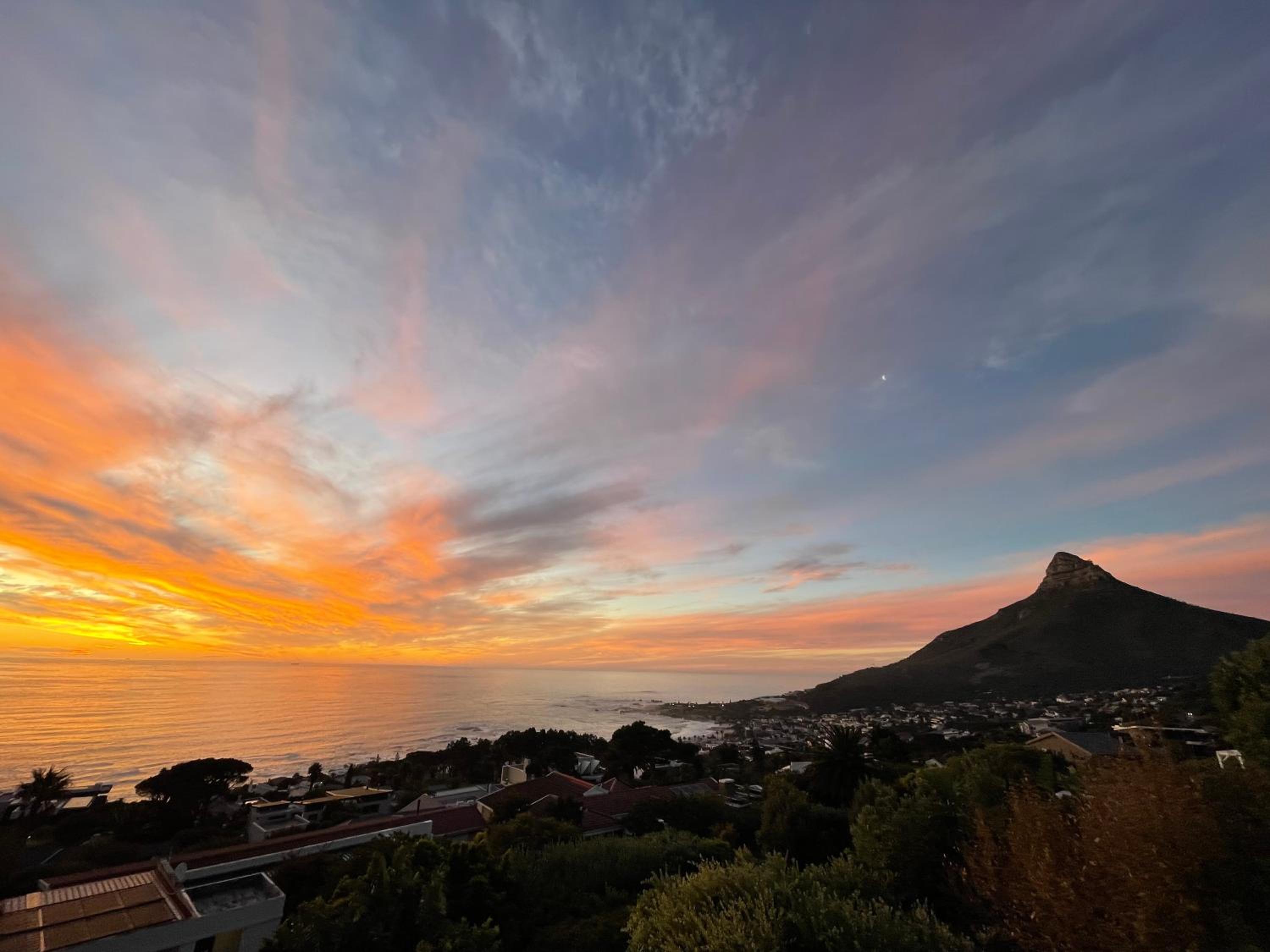Bay Reflections Camps Bay Luxury Serviced Apartments