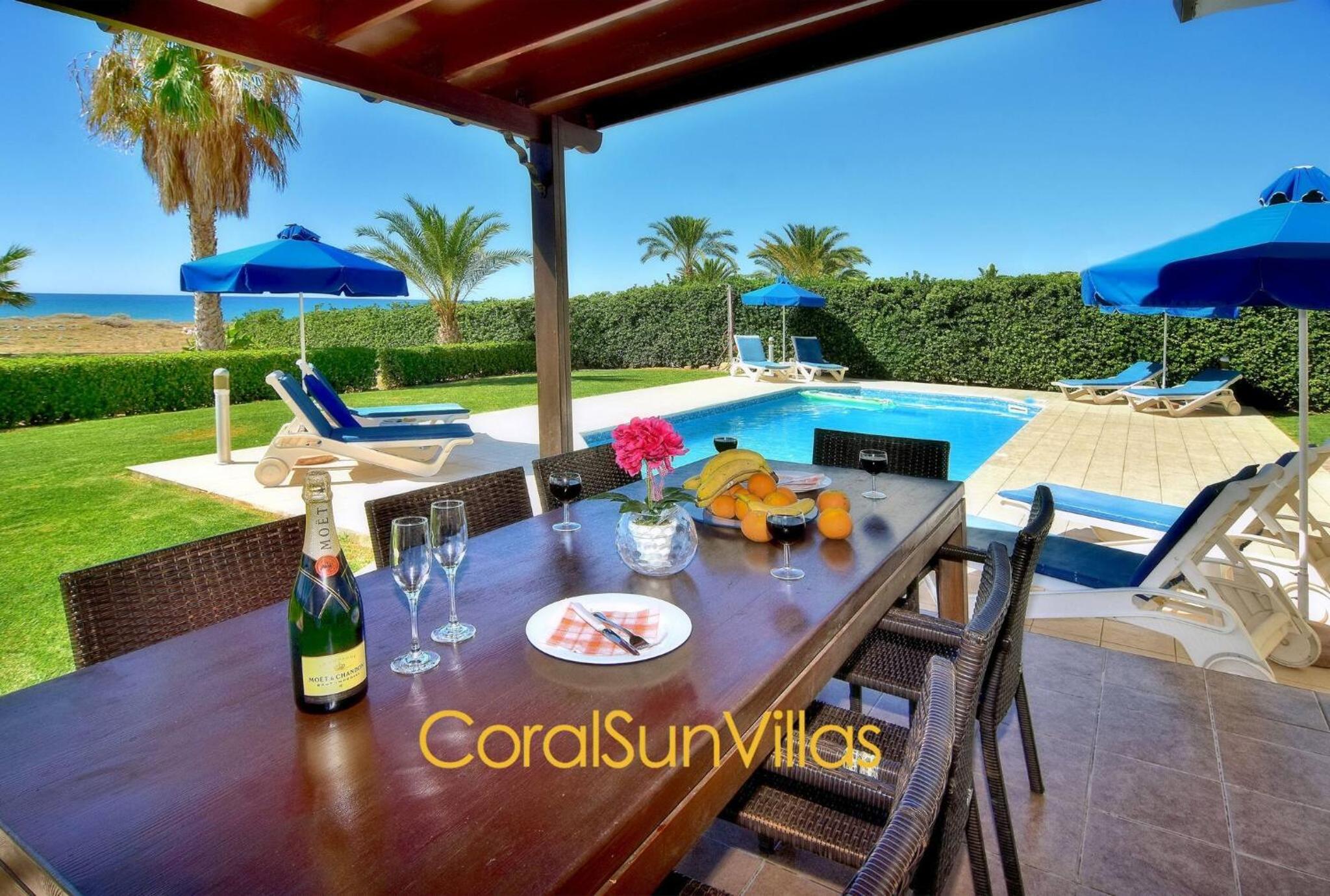 Nature - Direct To Sandy Beach, Impressive Villa, Quiet area