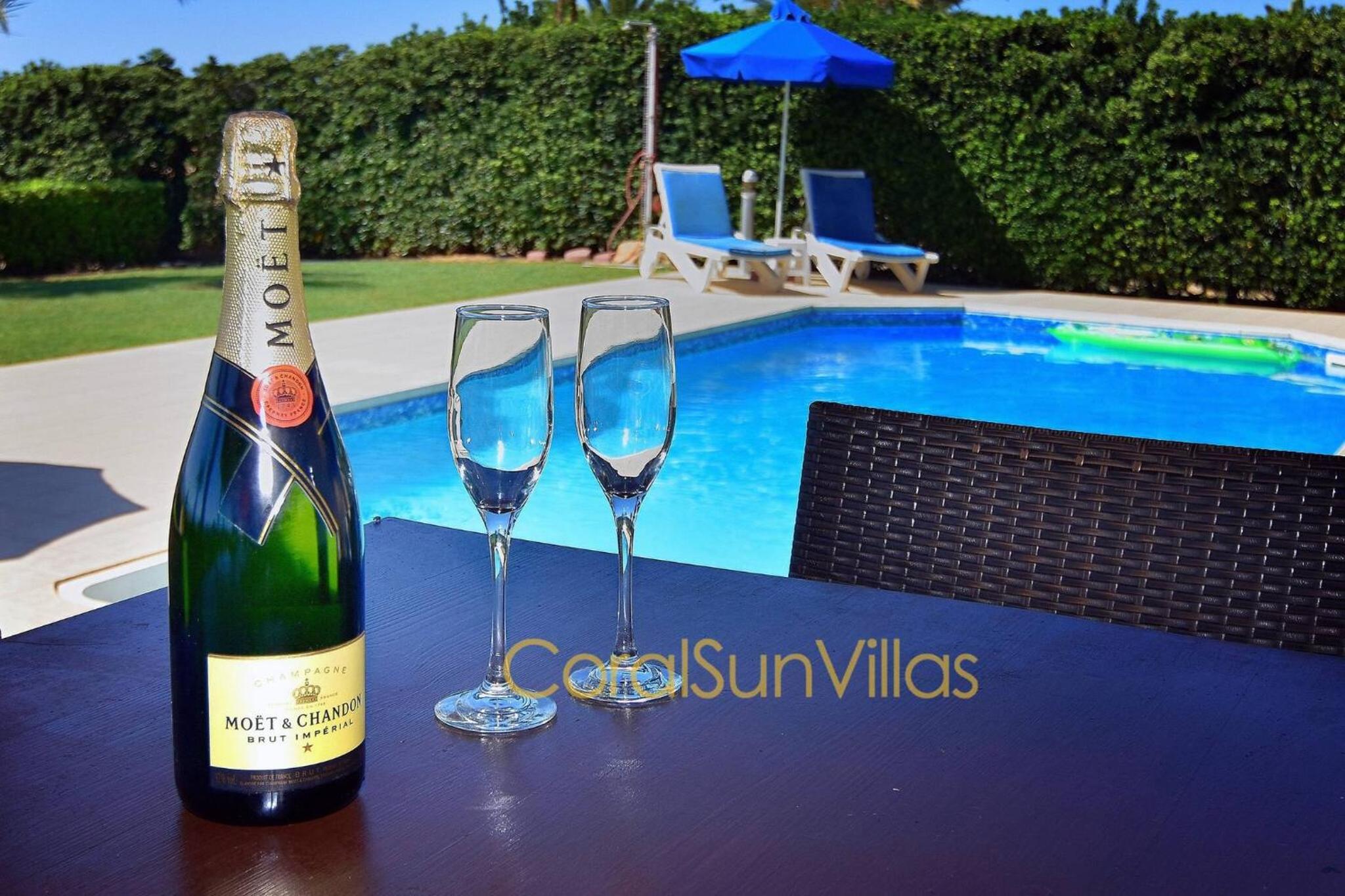 Nature - Direct To Sandy Beach, Impressive Villa, Quiet area