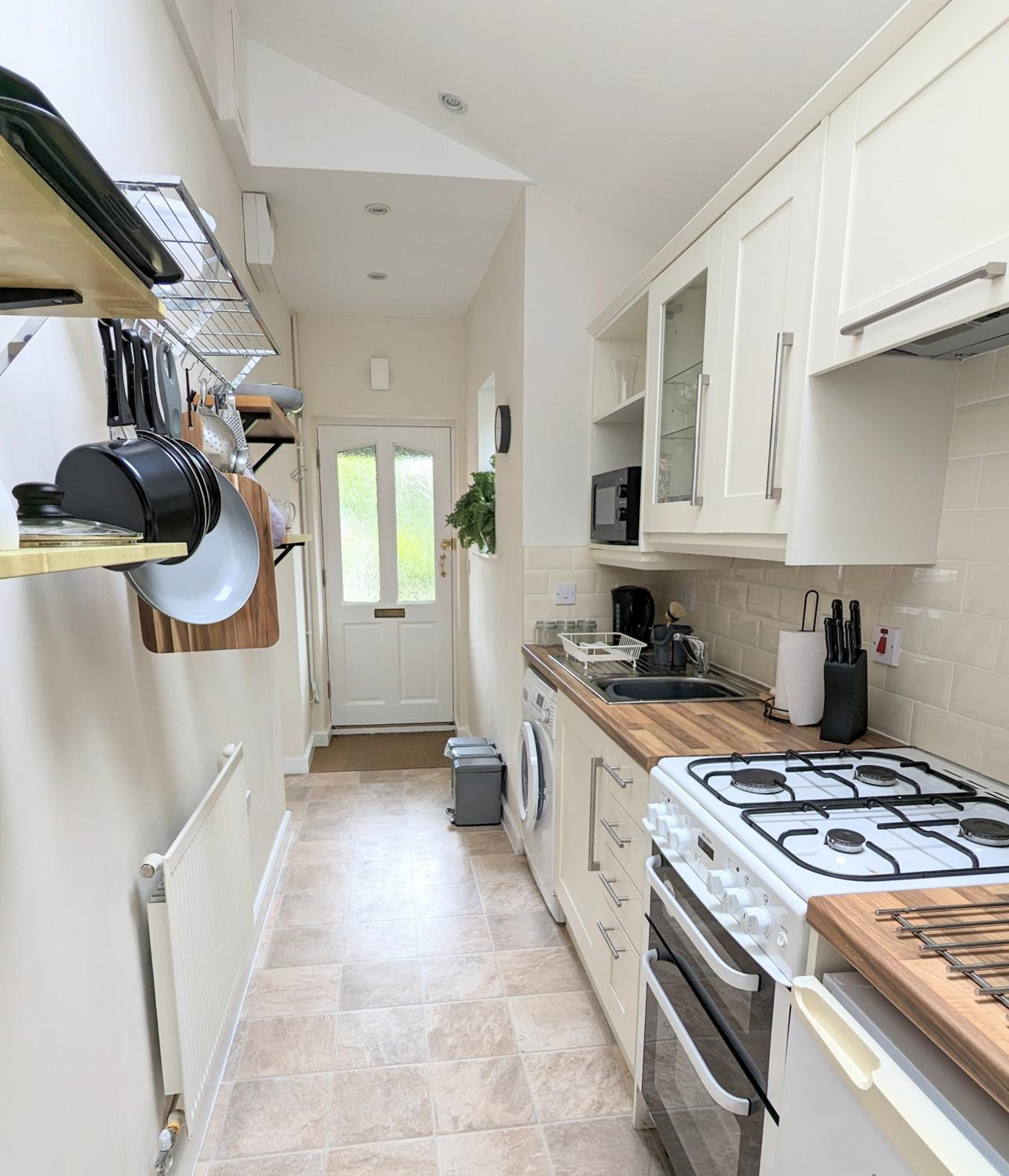 Studio Apartment North Cardiff