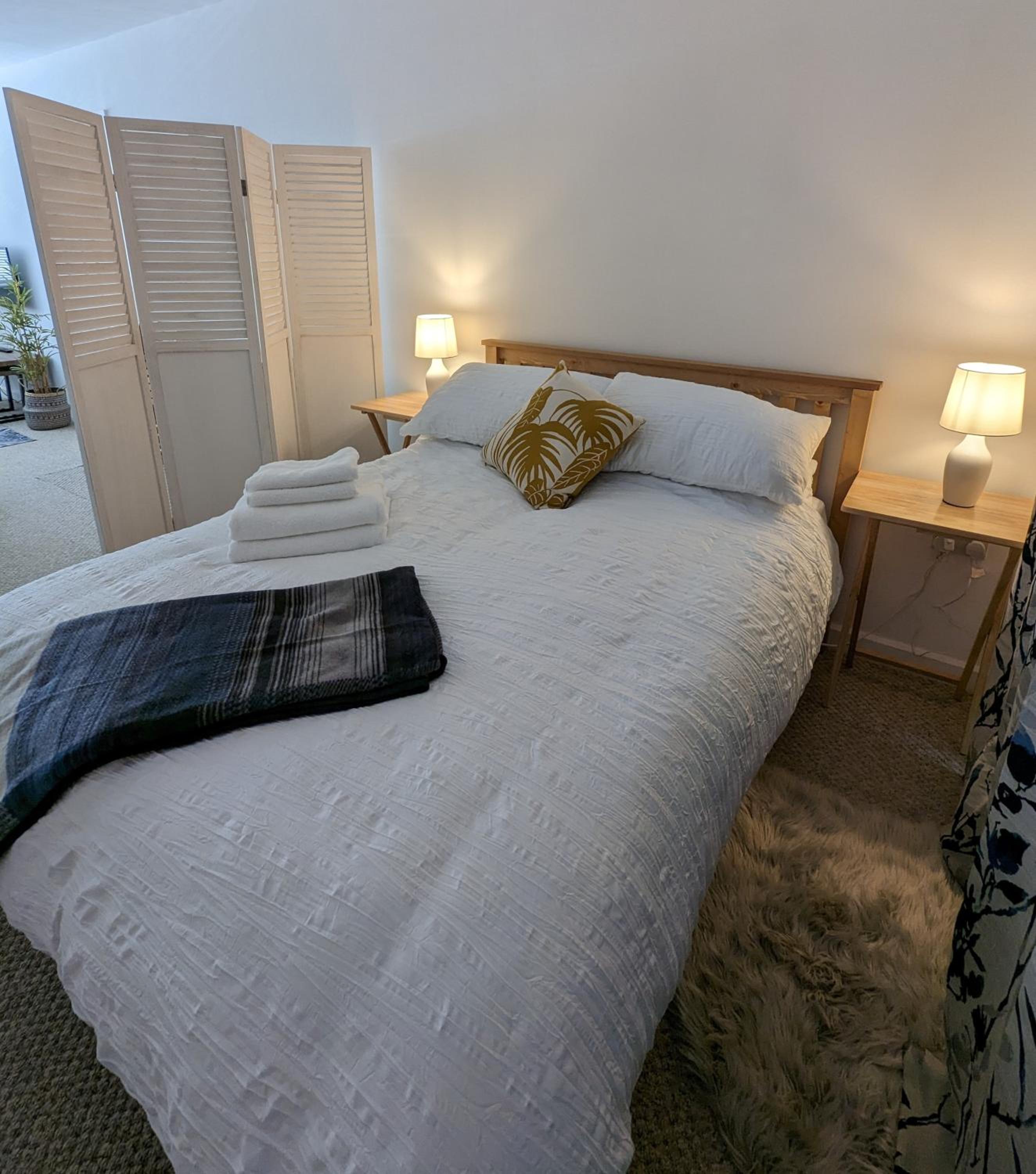 Studio Apartment North Cardiff