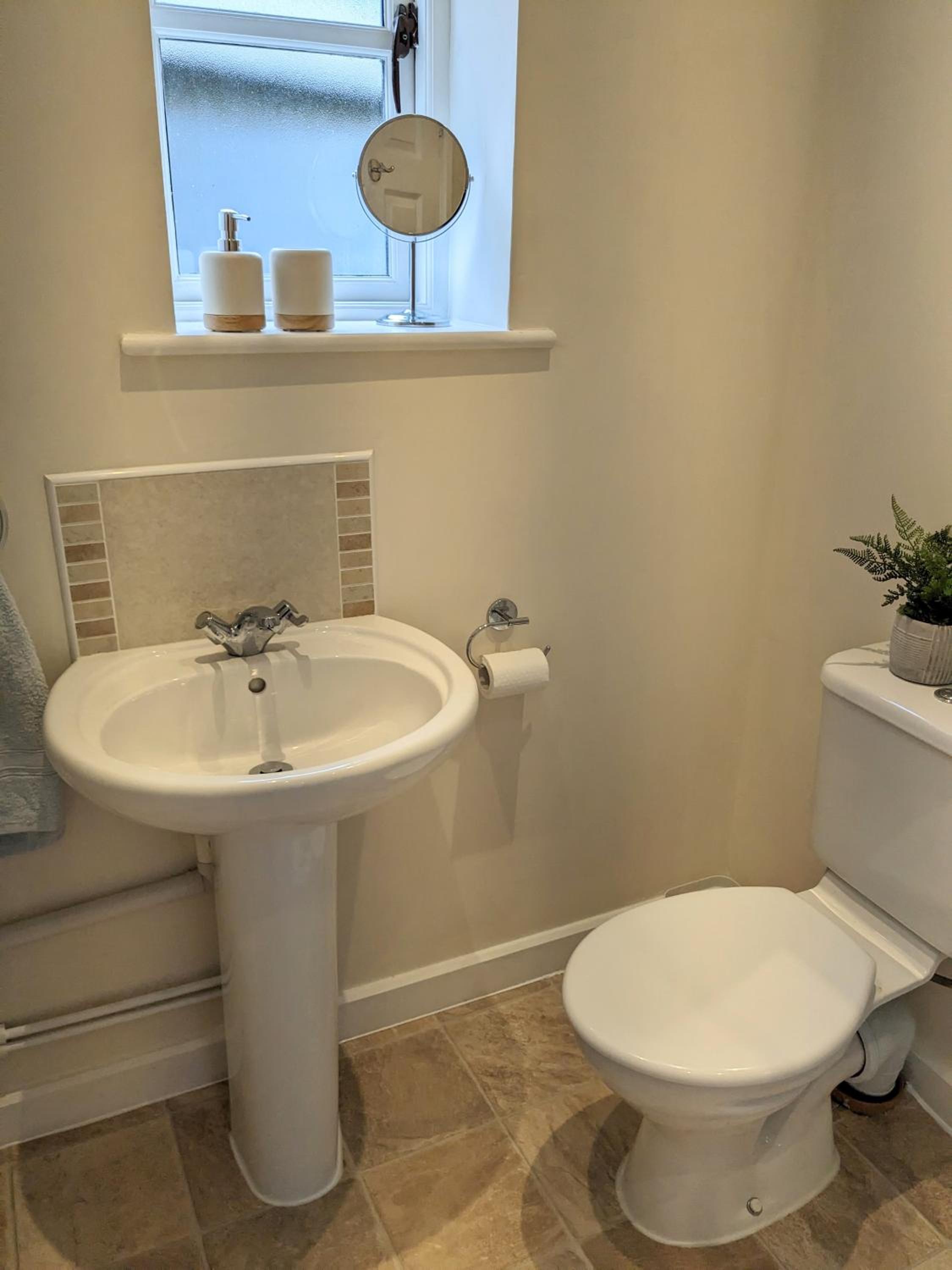 Studio Apartment North Cardiff