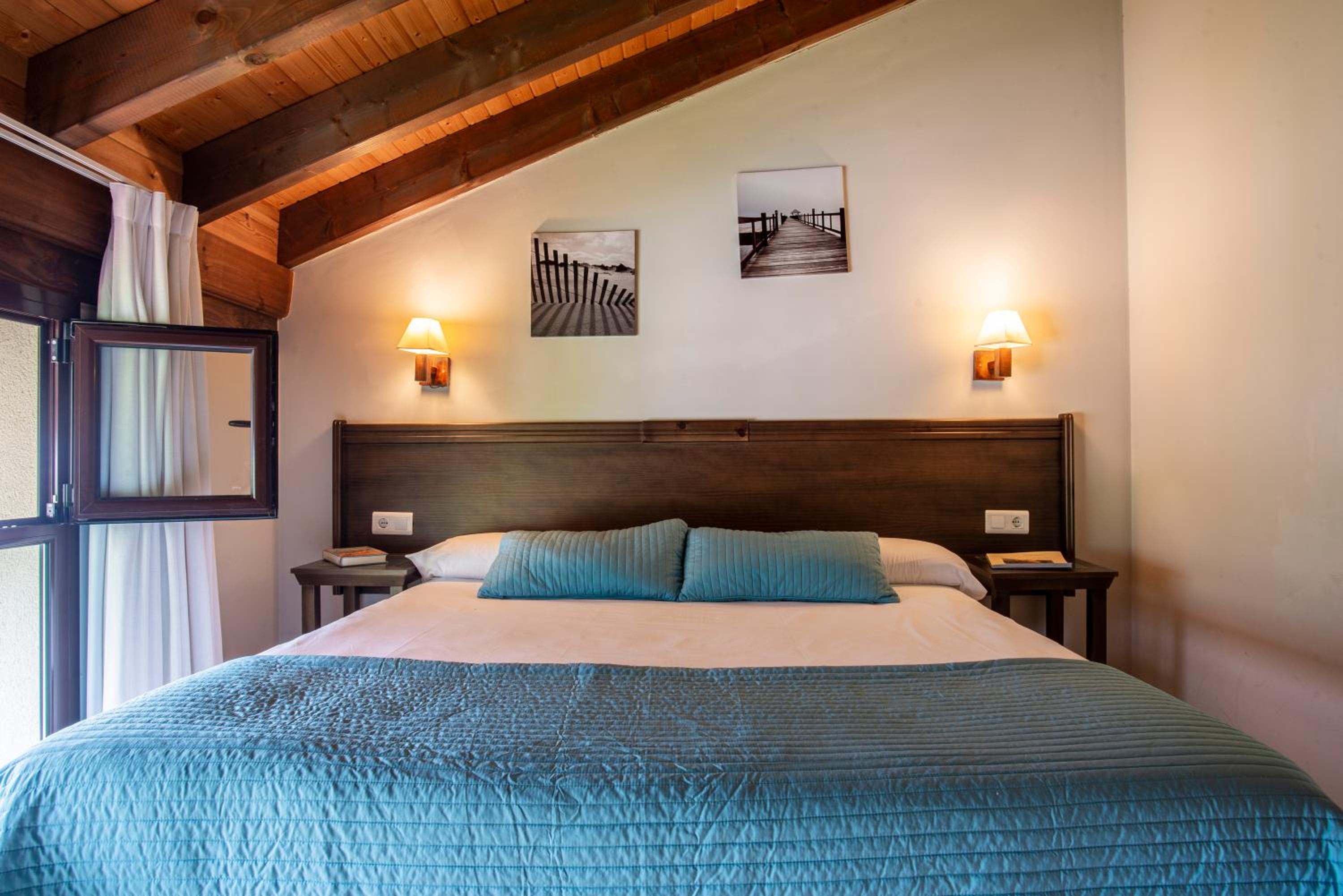 Apartamentos Aldea del Puente