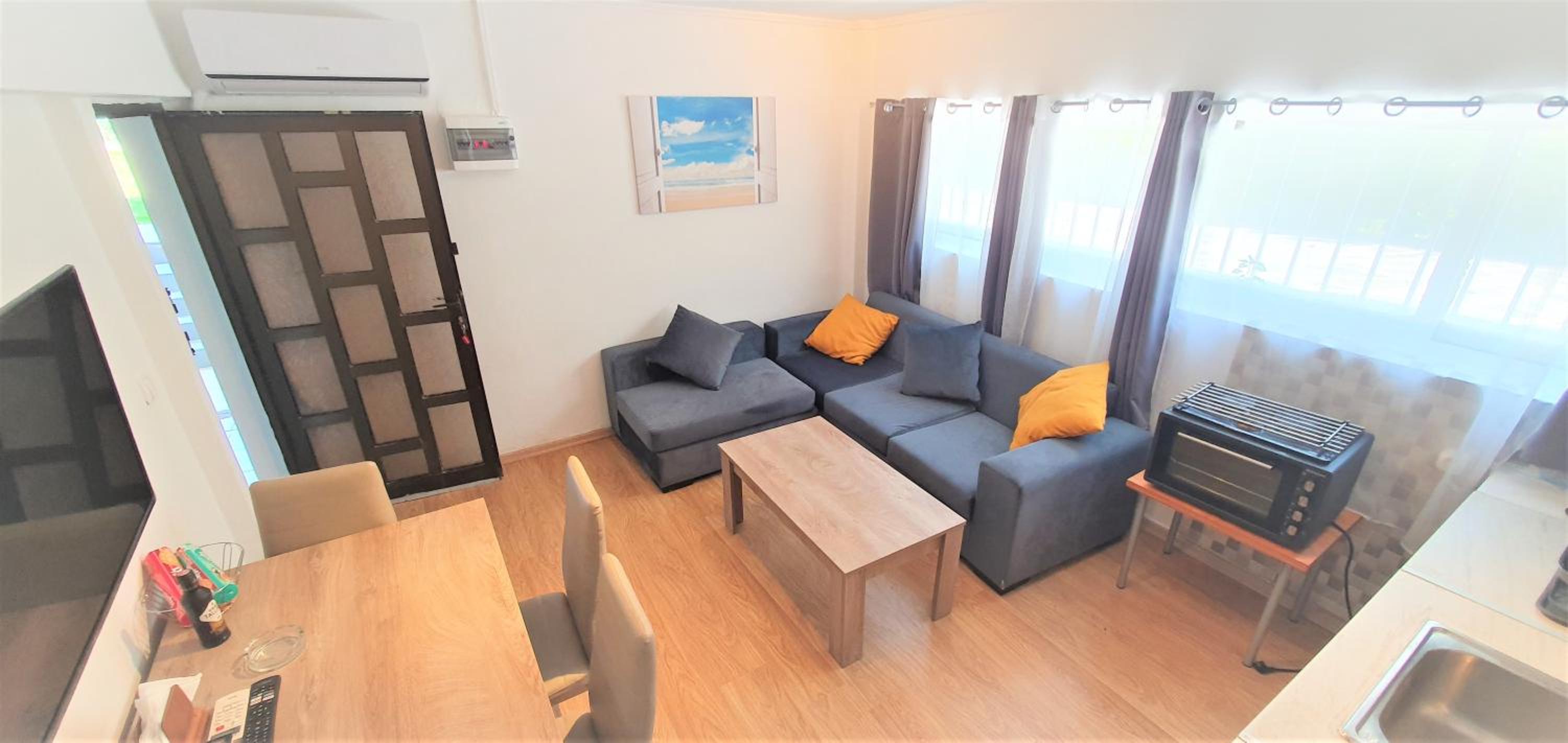 VACATION STUDIO OROPOS view 4