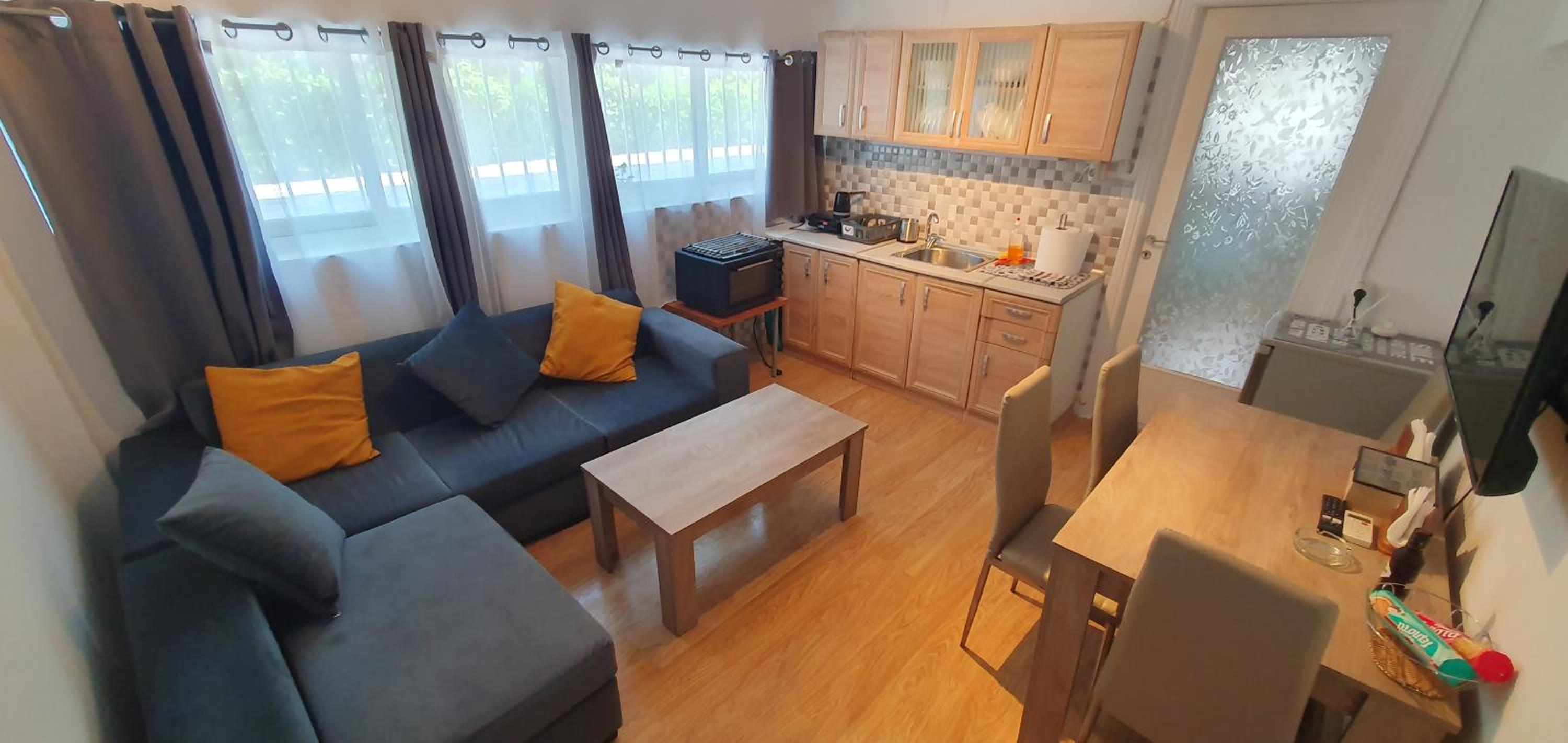 VACATION STUDIO OROPOS view 5