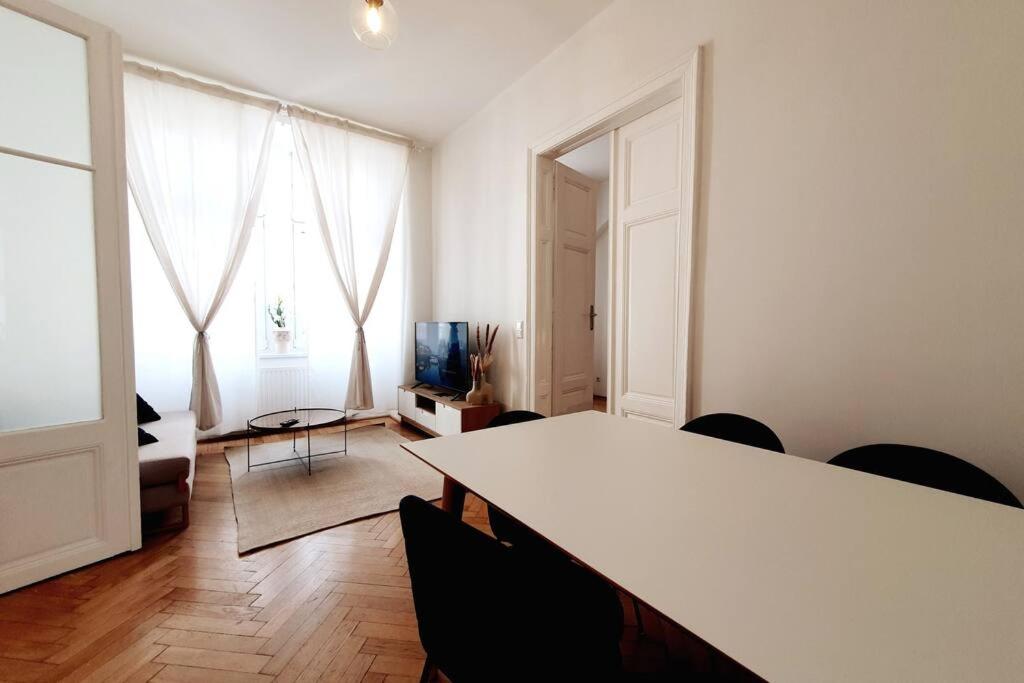 Savoir Vivre Apartments Rosinagasse
