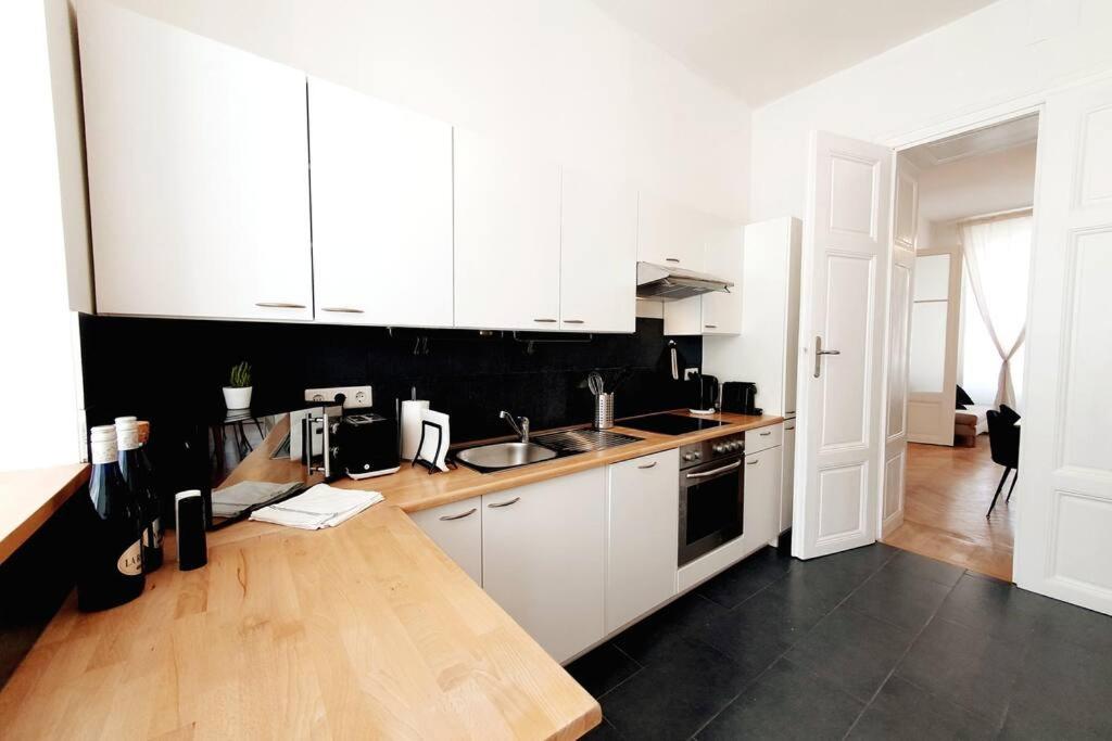 Savoir Vivre Apartments Rosinagasse