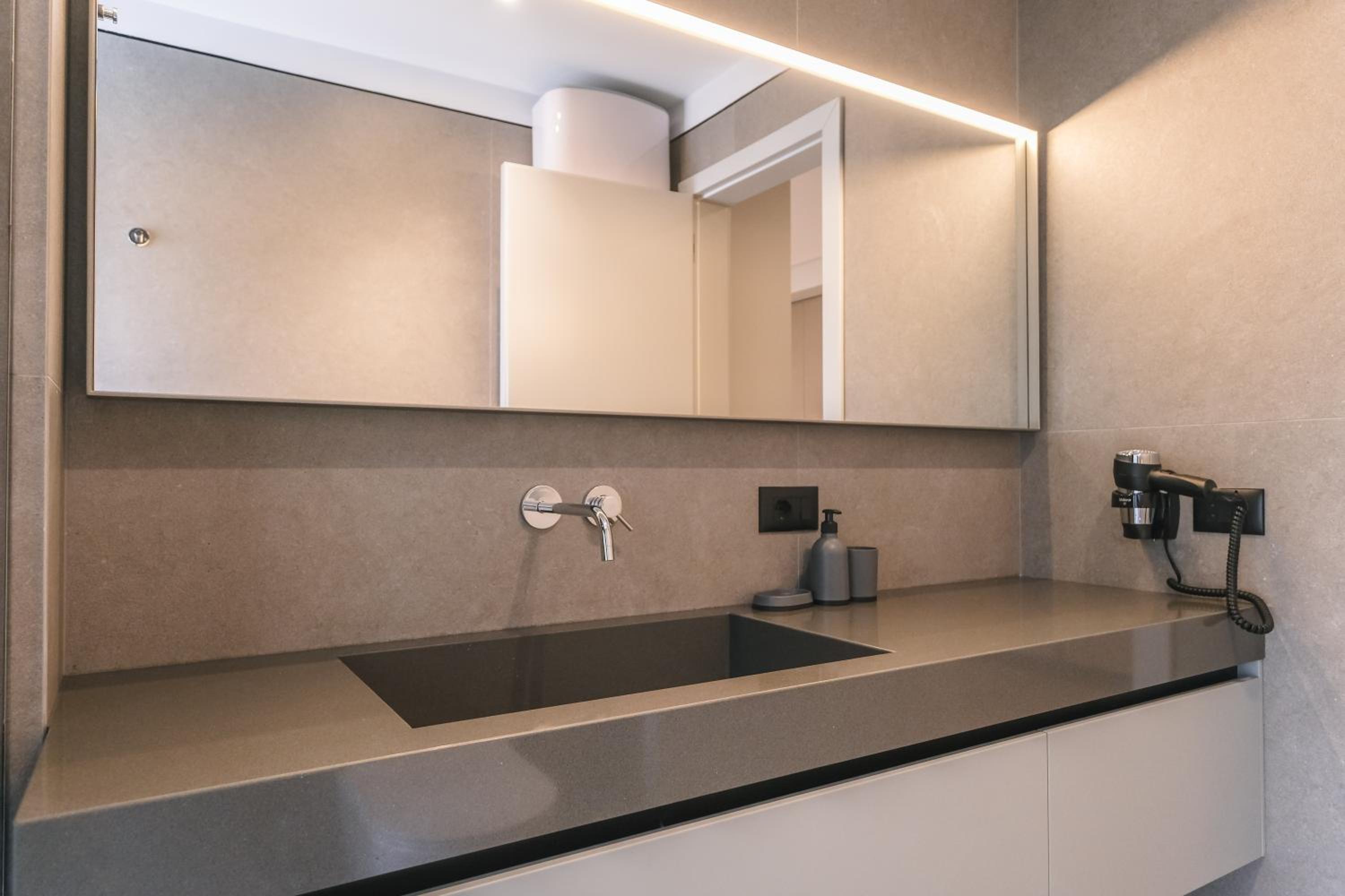 Two Steps Apartments Tirana