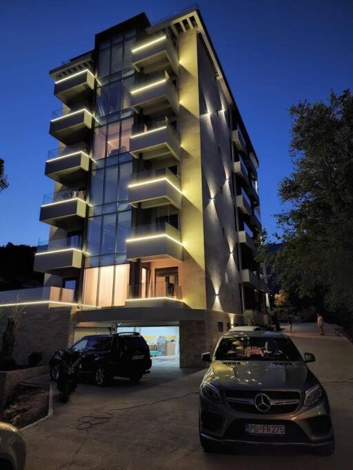 Onebedroom apartment with a pool and jacuzzy photo 4