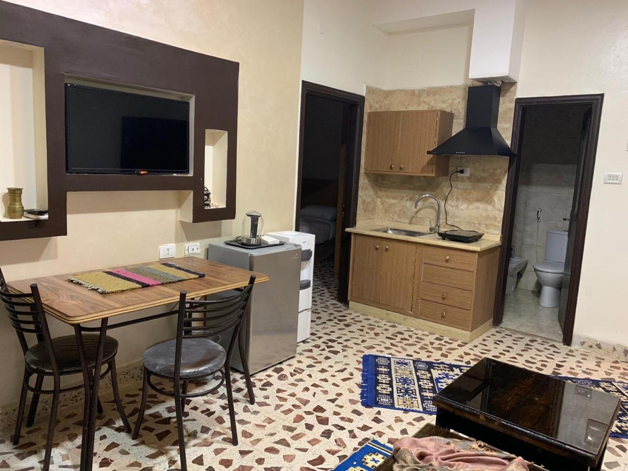 Mesha Stele Private Hotel
