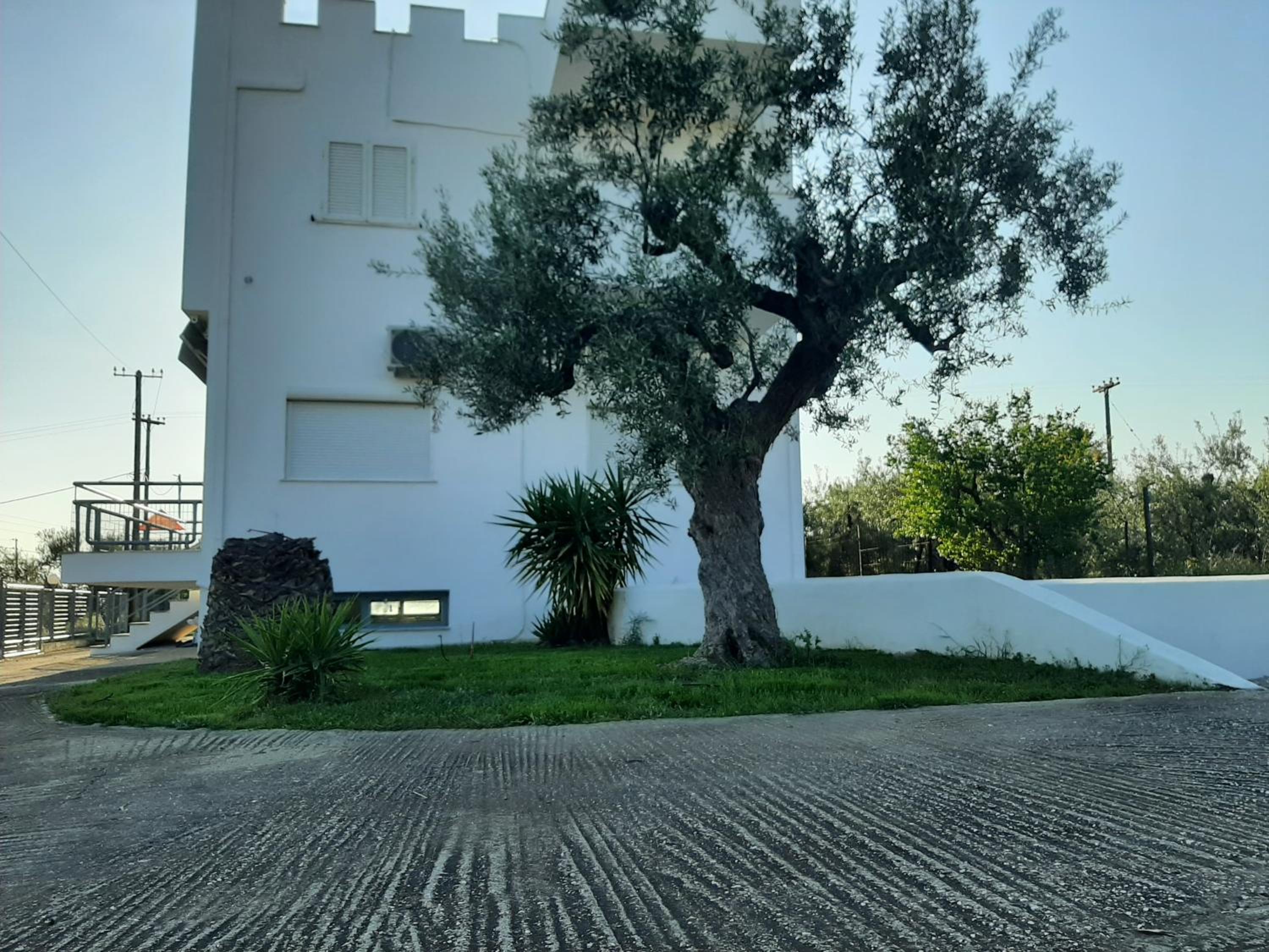 Castello Apartments