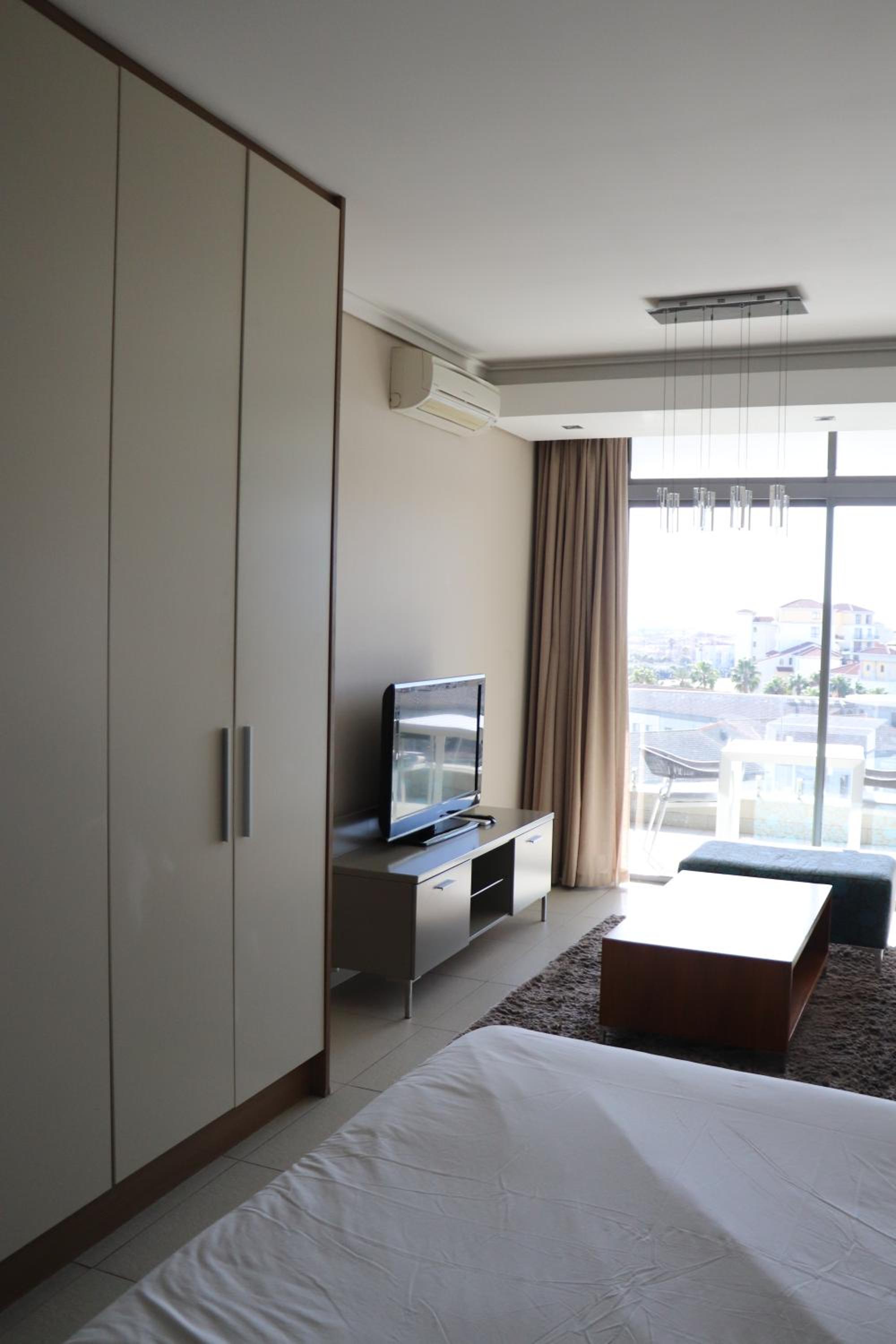 Photo 175 sur 199 de The Residences at Crystal Towers