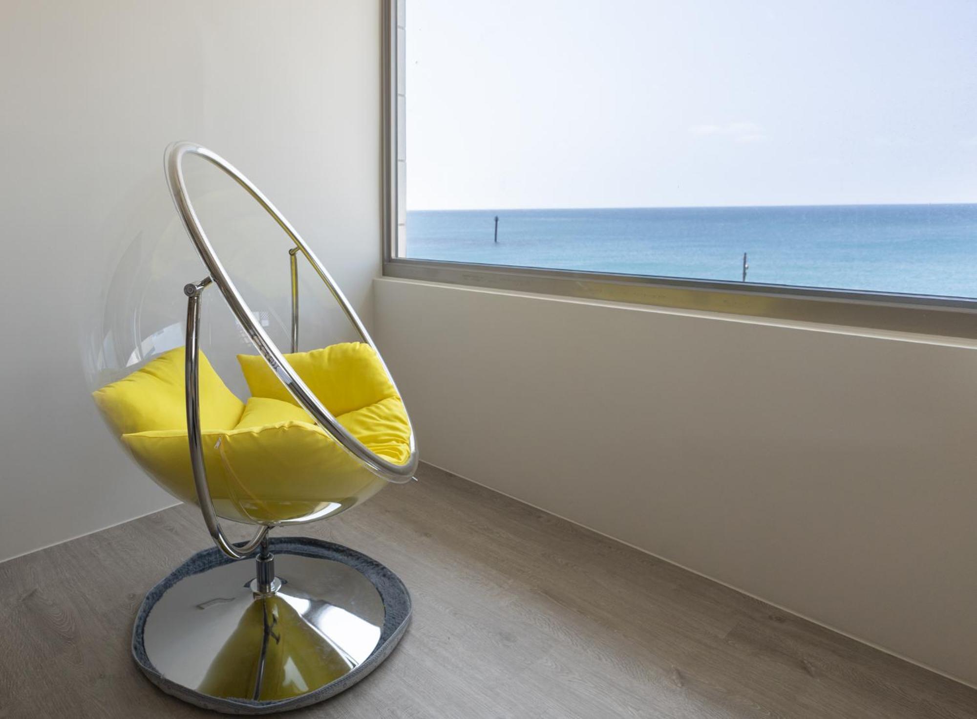 Beachcastle & Sea View Villa