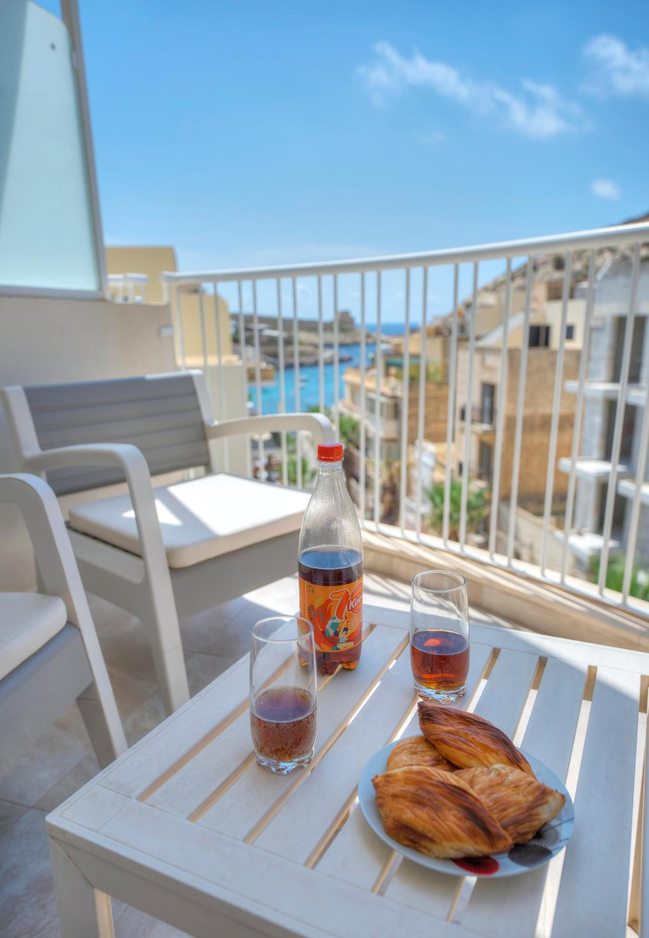 Seaside apartment in the heart of Xlendi Gozo photo 3