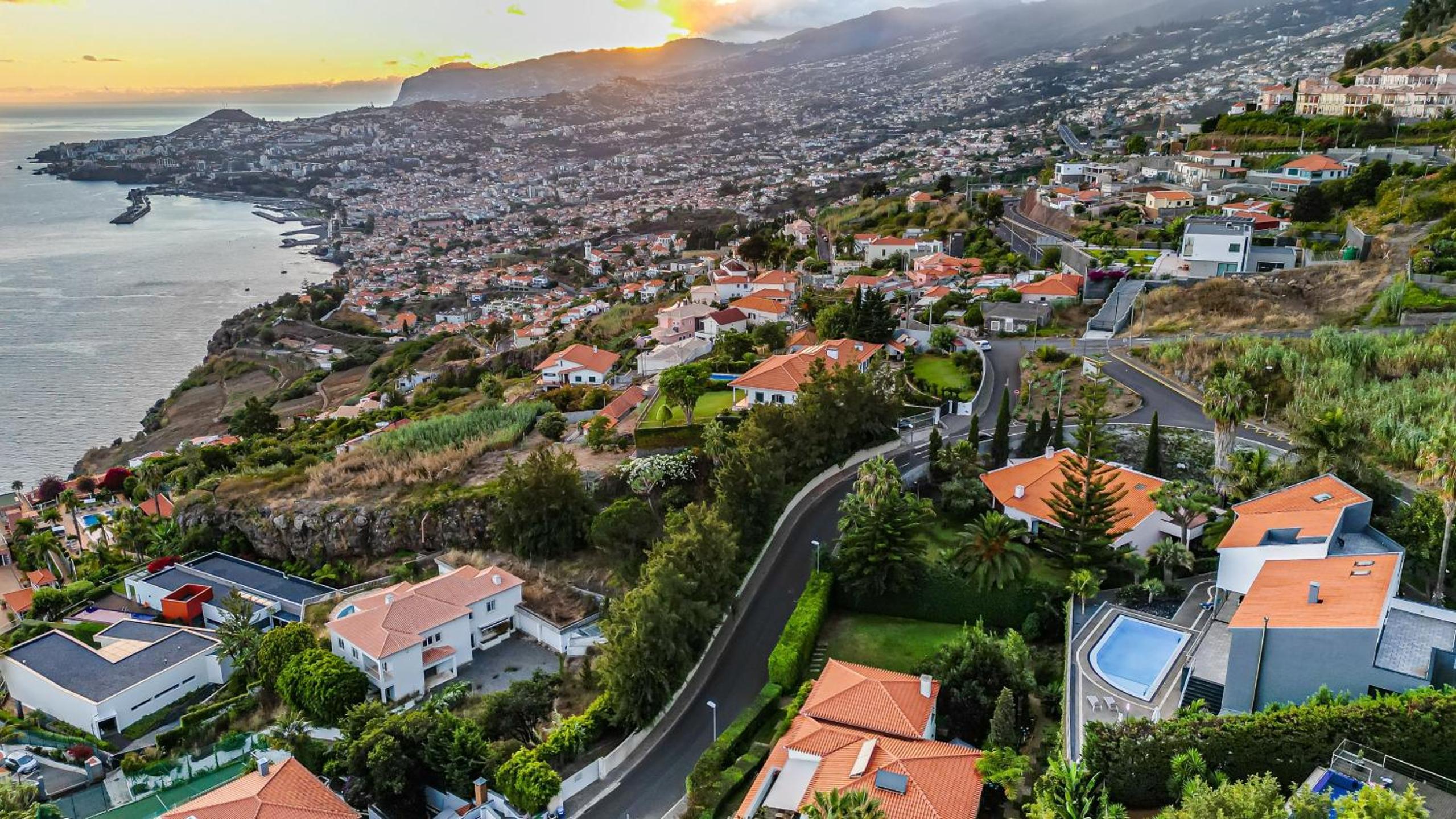 Vila Crerital - By Wehost view 4