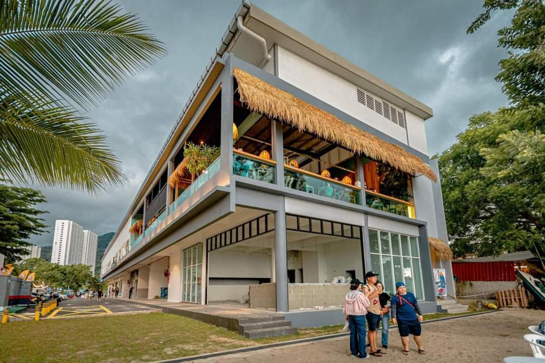 PoolView Resort Batu Ferringhi 502 - 2 Rooms photo 4