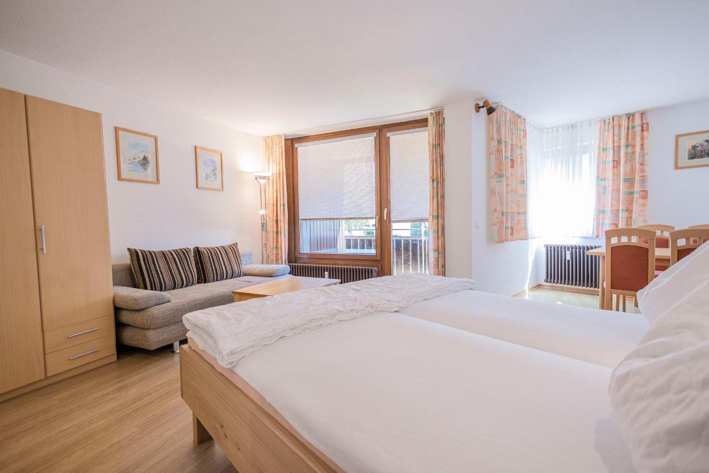 Ferienwohnpark Immenstaad am Bodensee Ein-Zimmer-Apartment 55 10
