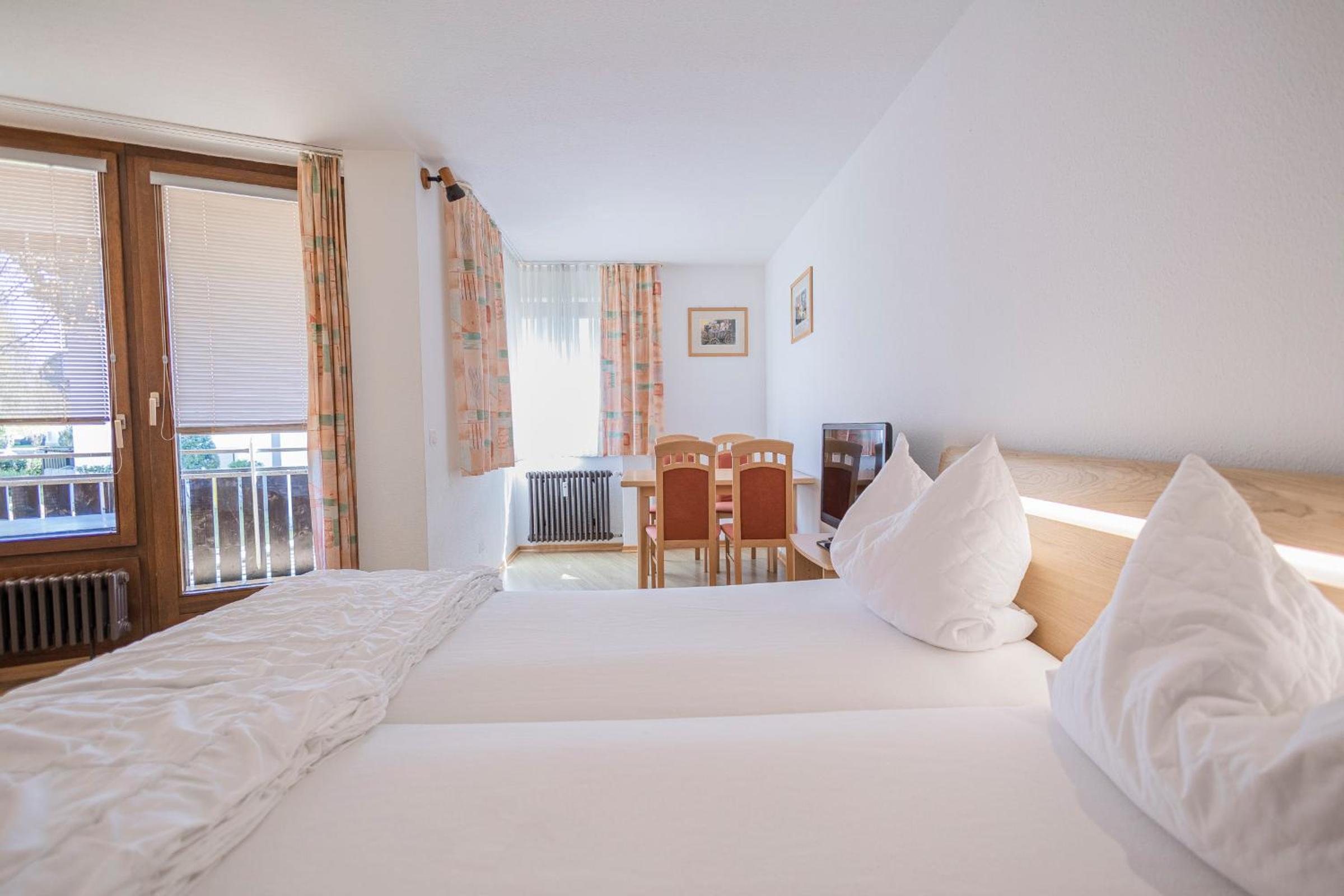 Ferienwohnpark Immenstaad am Bodensee Ein-Zimmer-Apartment 55 10