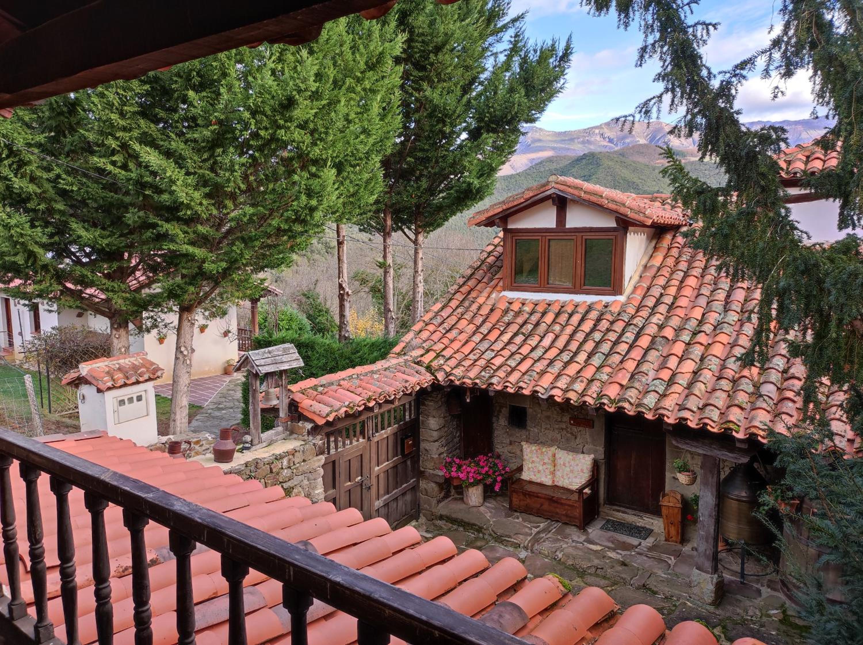 Viviendas Rurales El Covaju