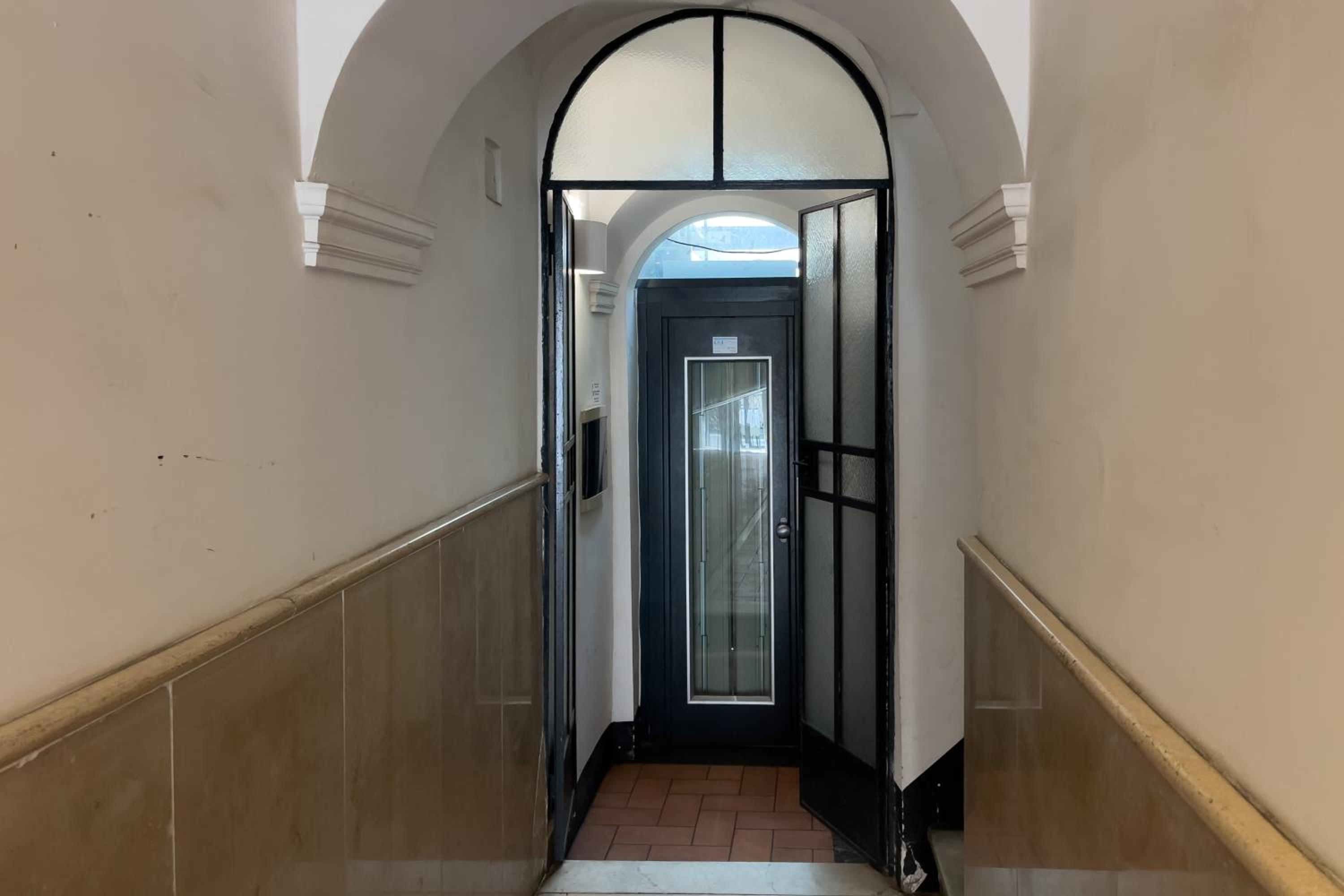 Colosseo Stylish Penthouse