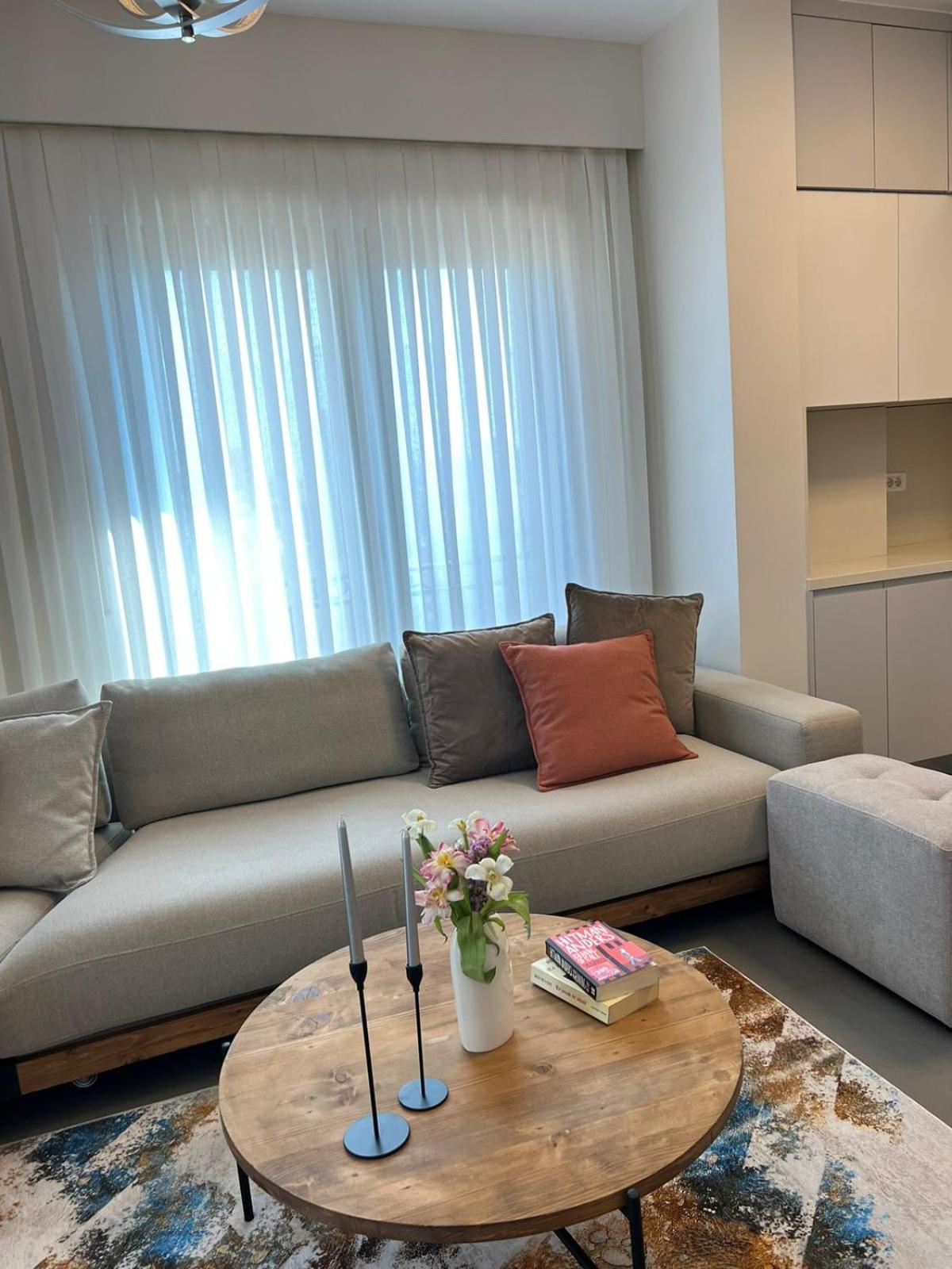 Mozart House - Spacious Luxury Apartment - Heart of the City