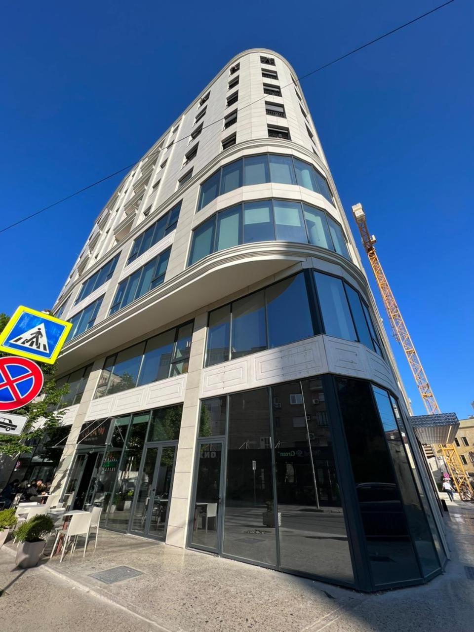 Mozart House - Spacious Luxury Apartment - Heart of the City