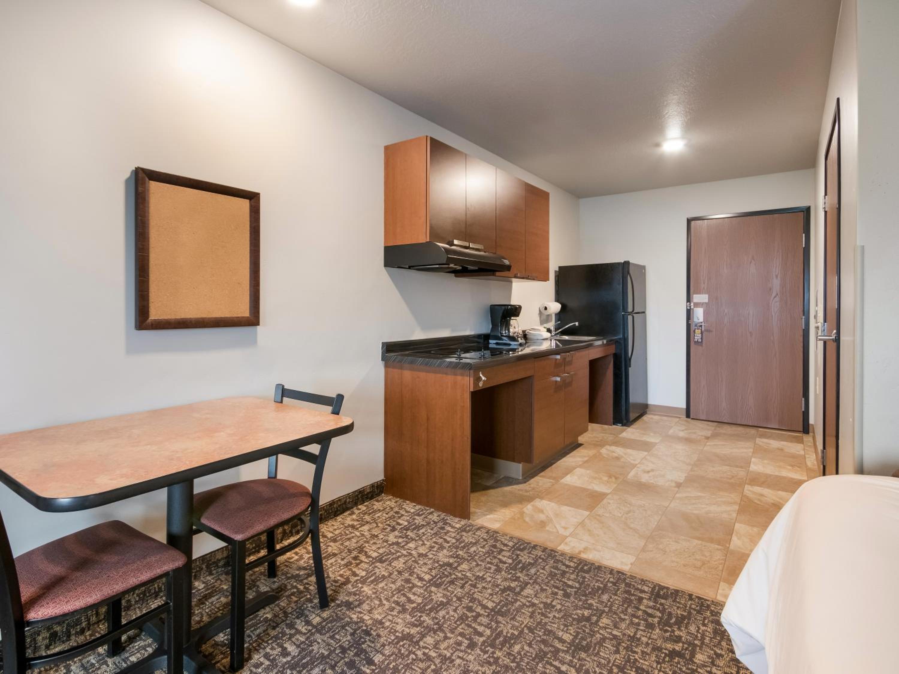 My Place Hotel-Overland Park, KS - Property Image 10