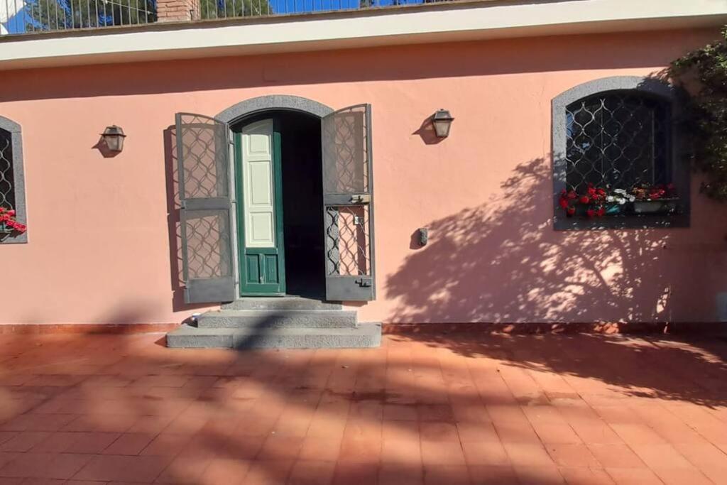 La Casetta Rosa alloggio indipendente, four beds view 3