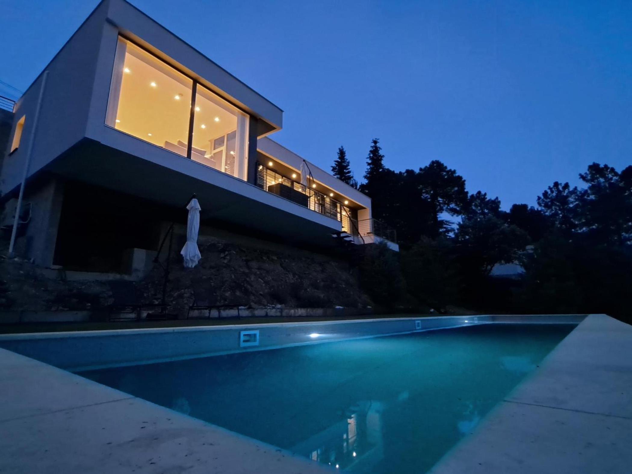 Casa rural con piscina y vistas espectaculares