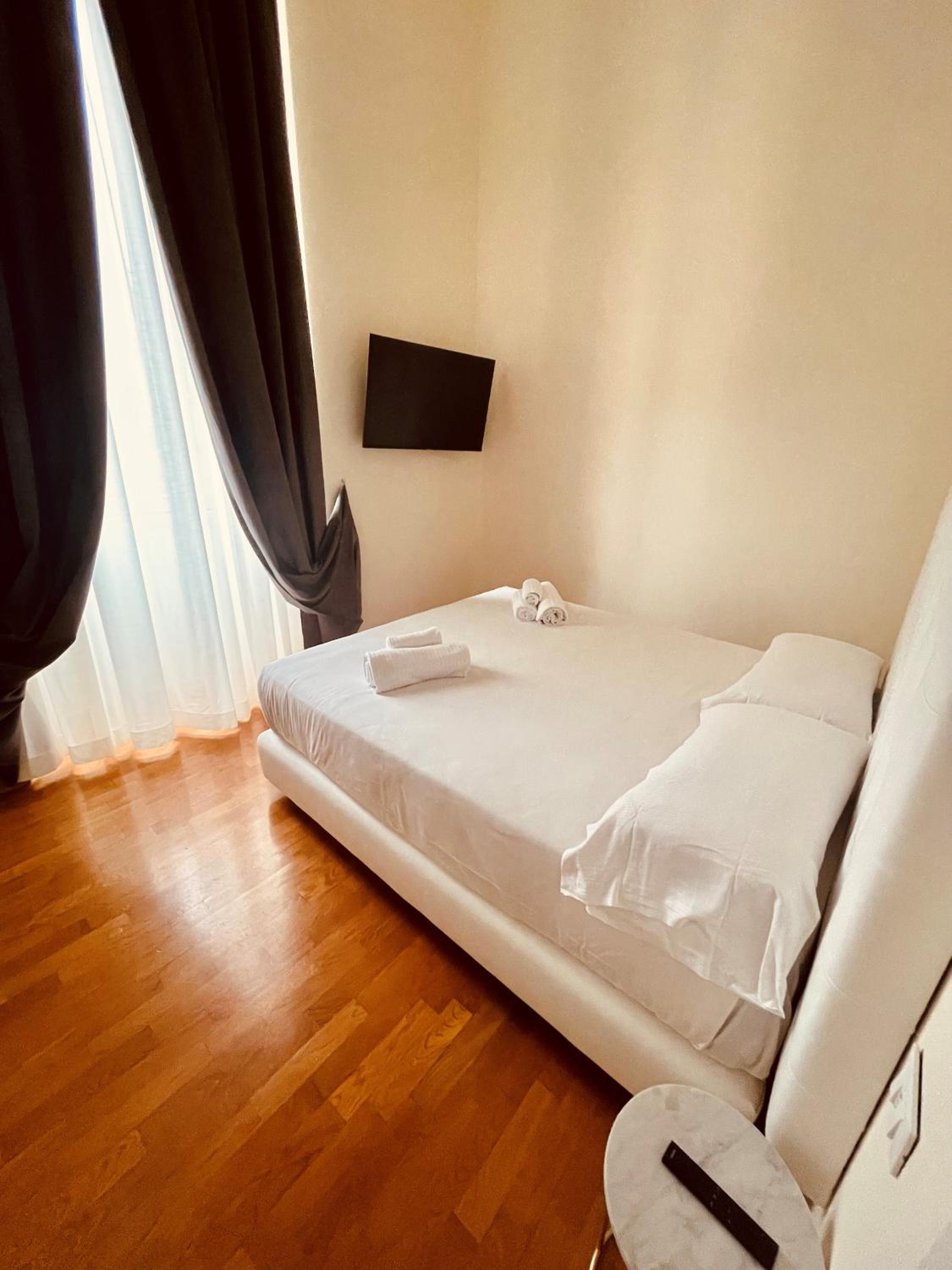 Trevi Rome Suite