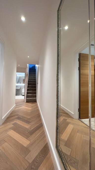 Panoramic Perfection Marble Arch 2BR Penthouse 74