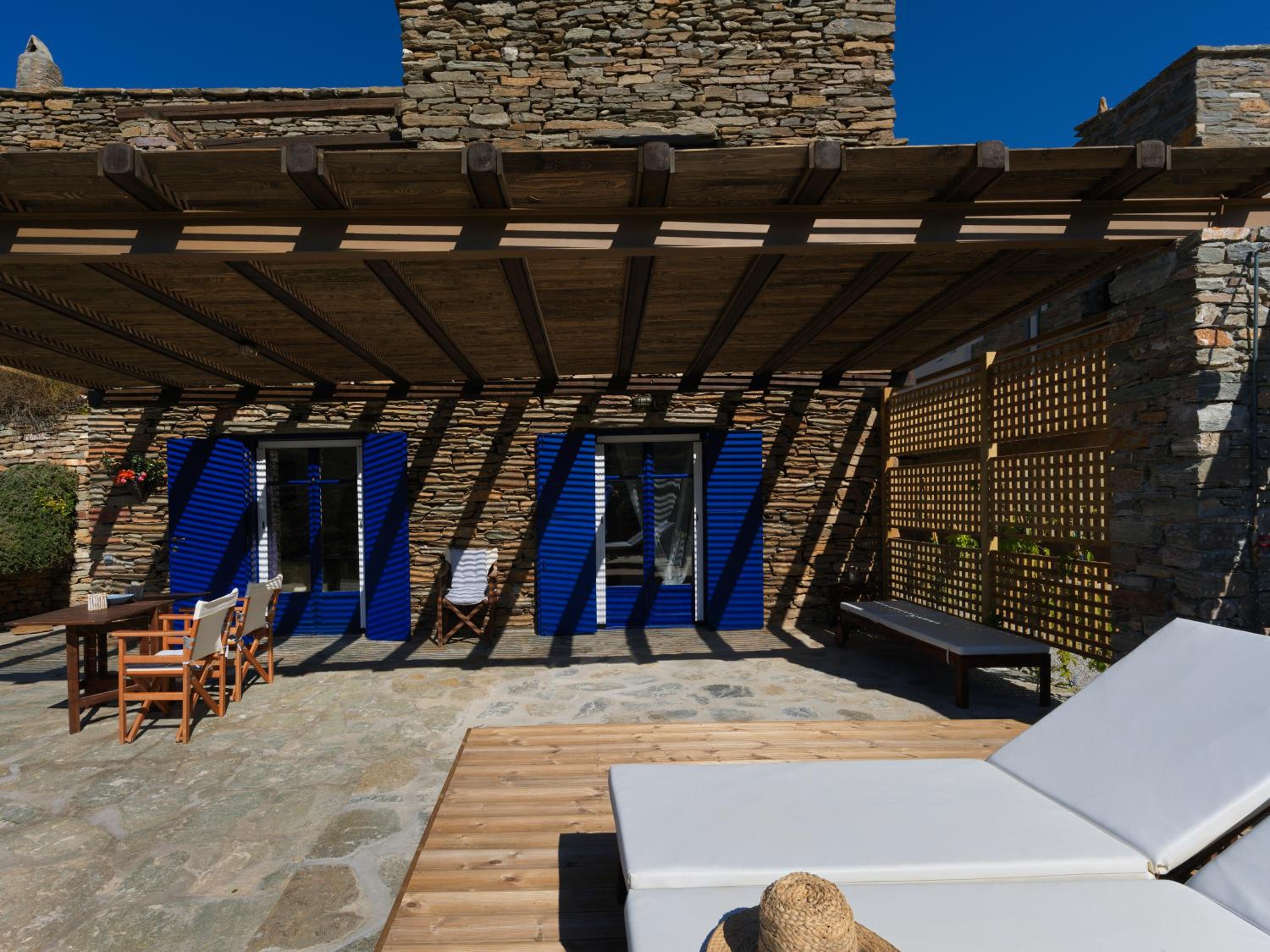 Agelos Beachfront Villa photo 5