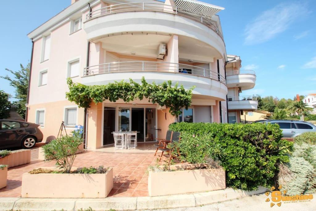Sunshine Apartment Medulin , seafront terrace, free parking & pet friendly view 4