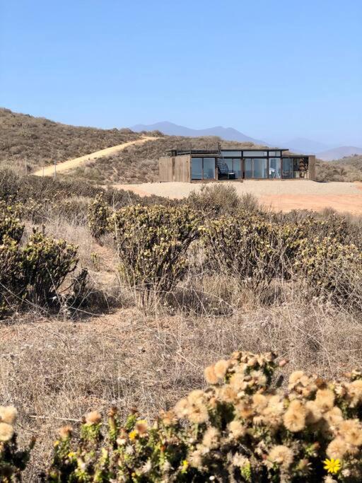 Moderna Casa con vista al mar