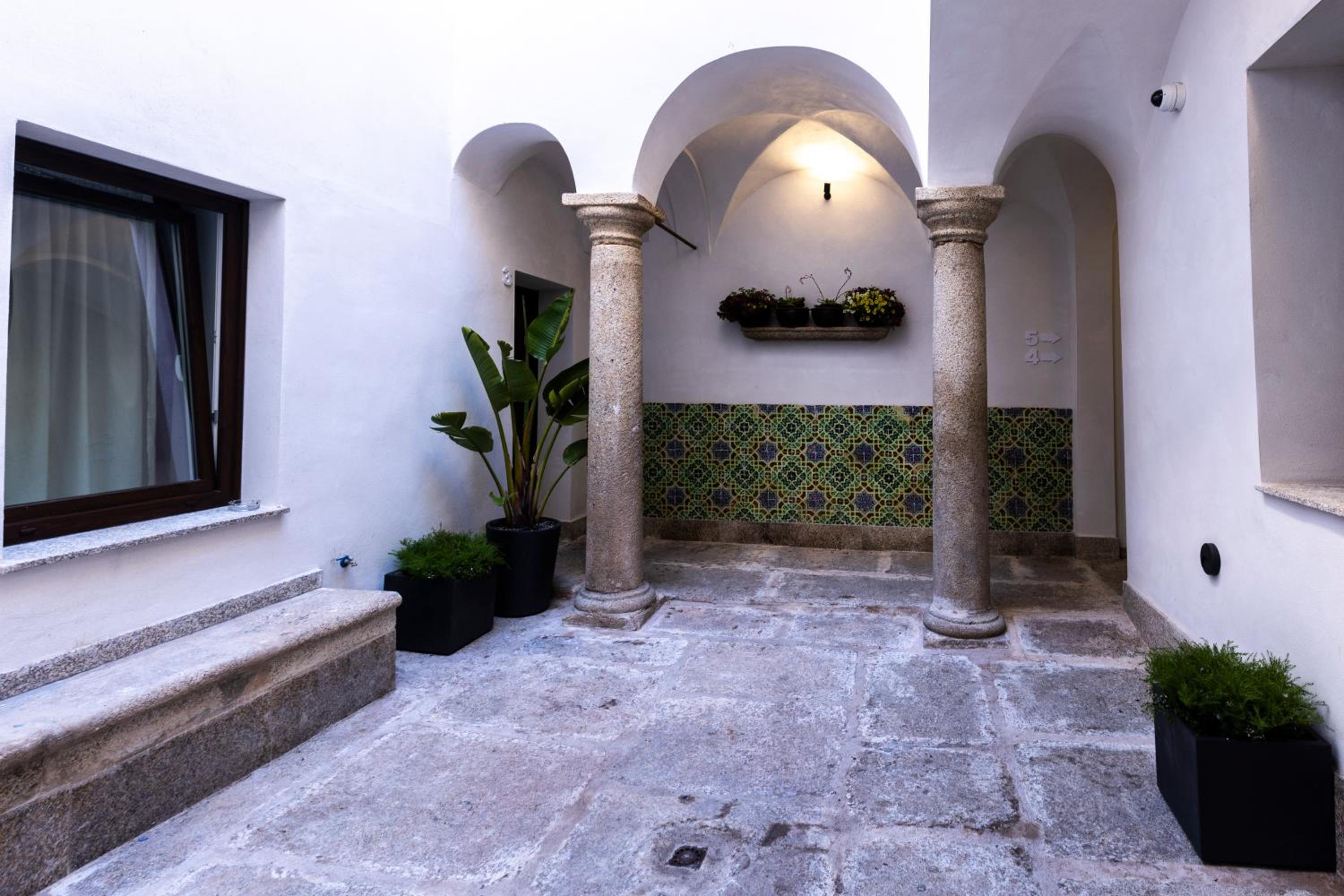 Apartamentos Turísticos DE LA BERNARDA