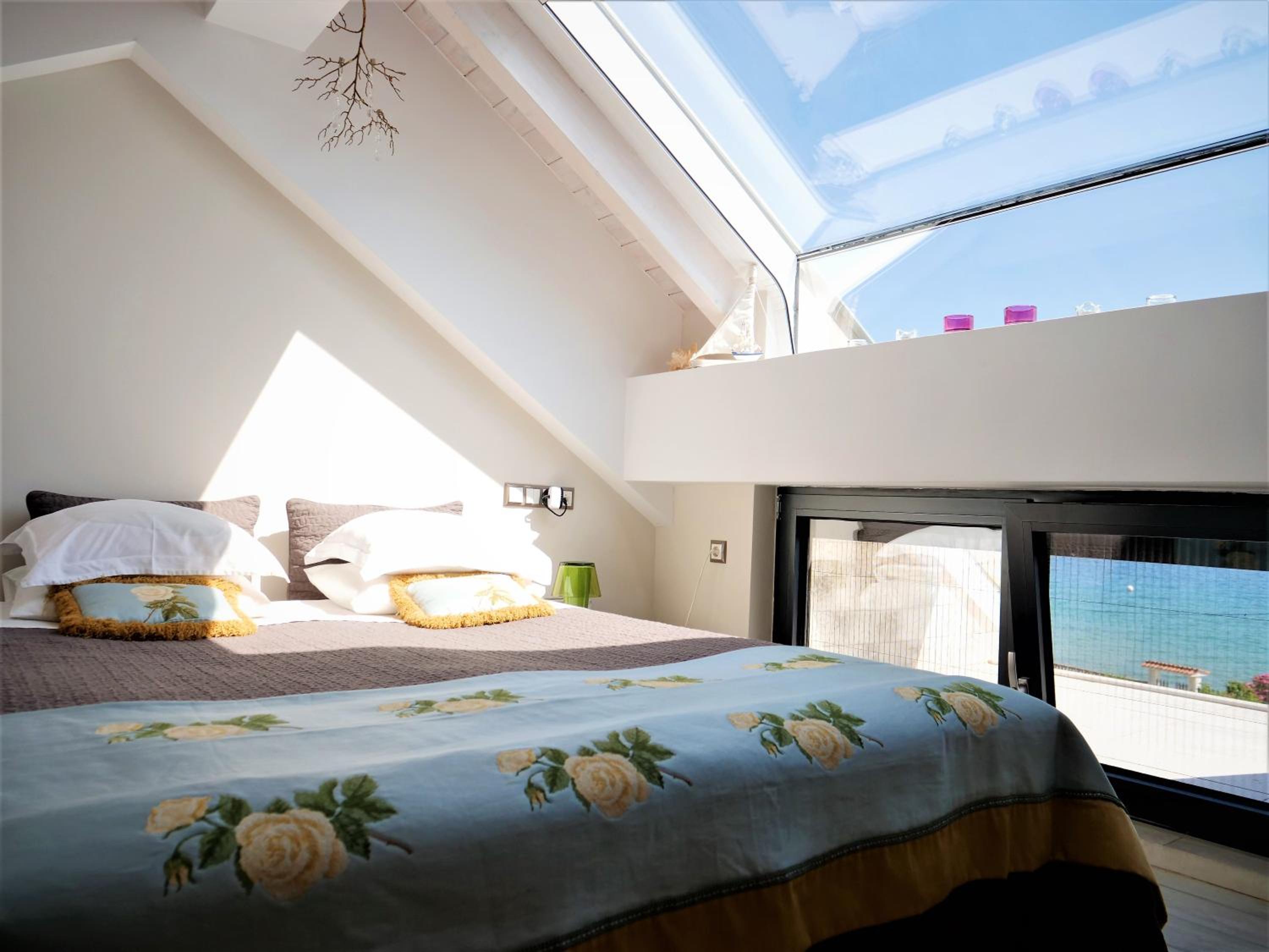 Seacret Apartments