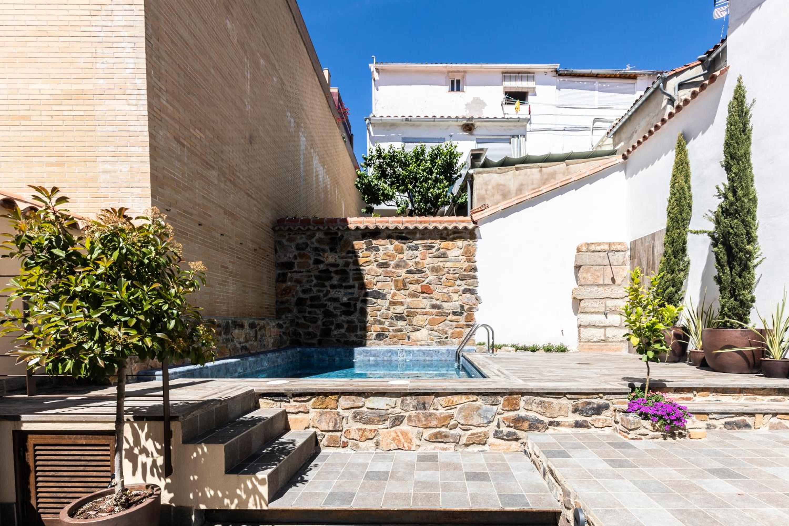 Apartamentos Turísticos DE LA BERNARDA
