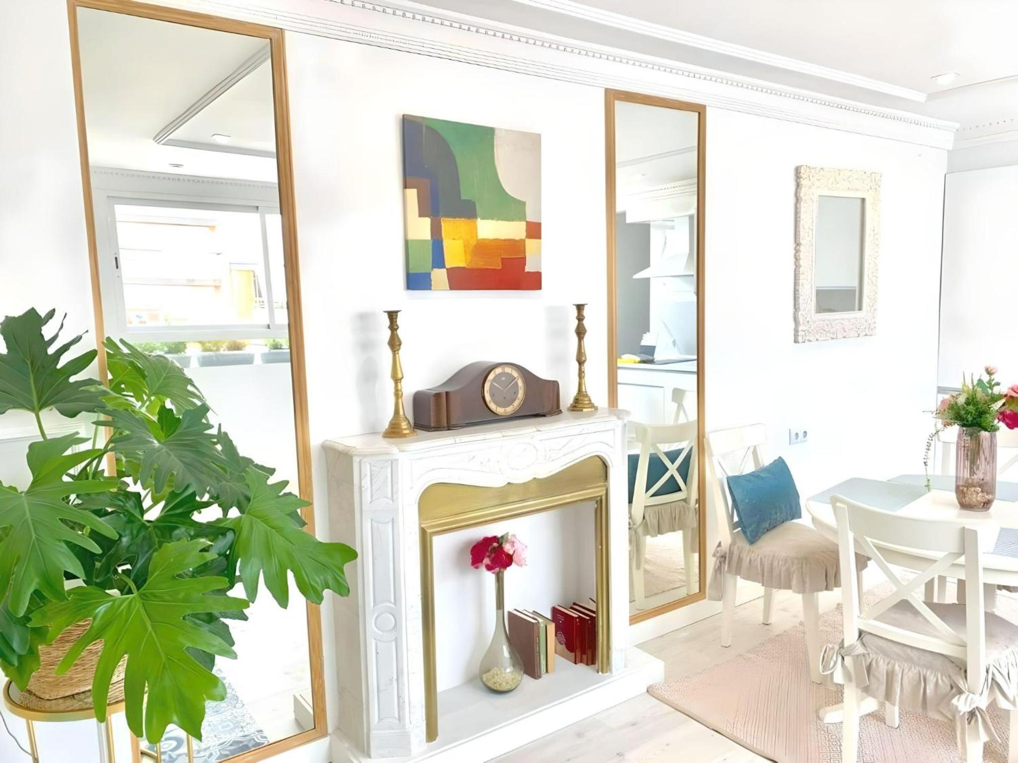 Lux City Loft in front of the Port view 2