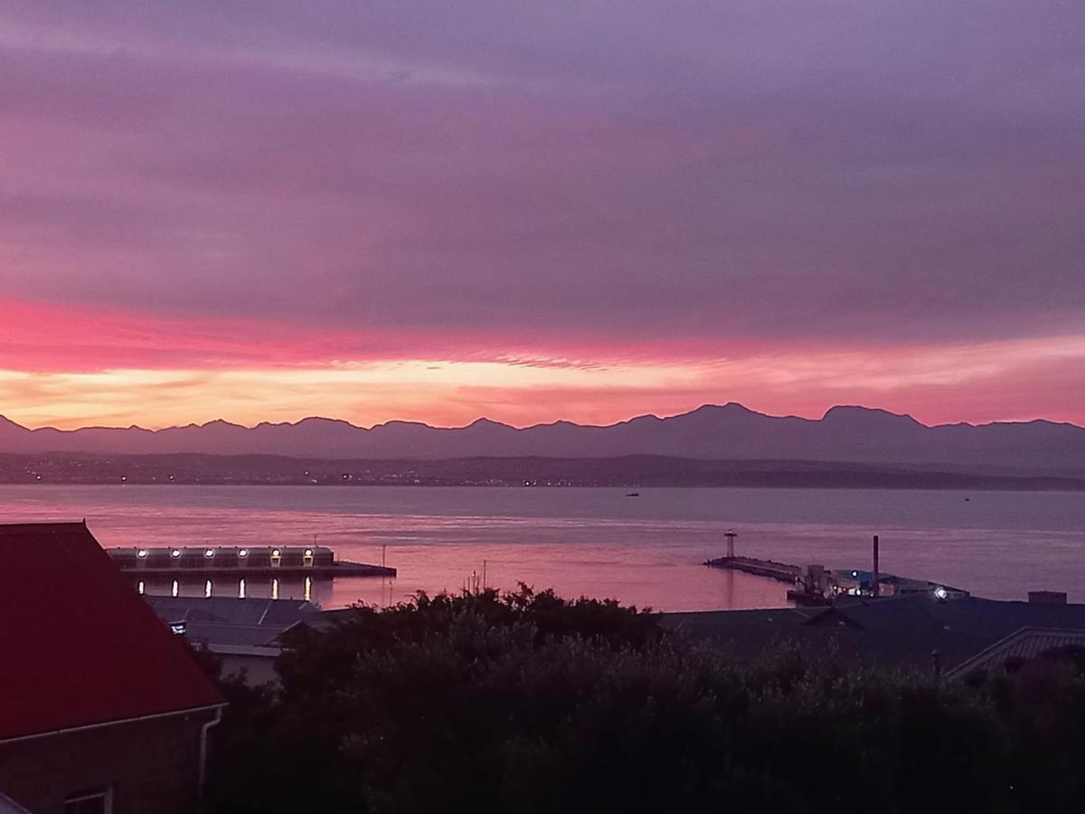 Barmarine Luxury Holiday Home view 3