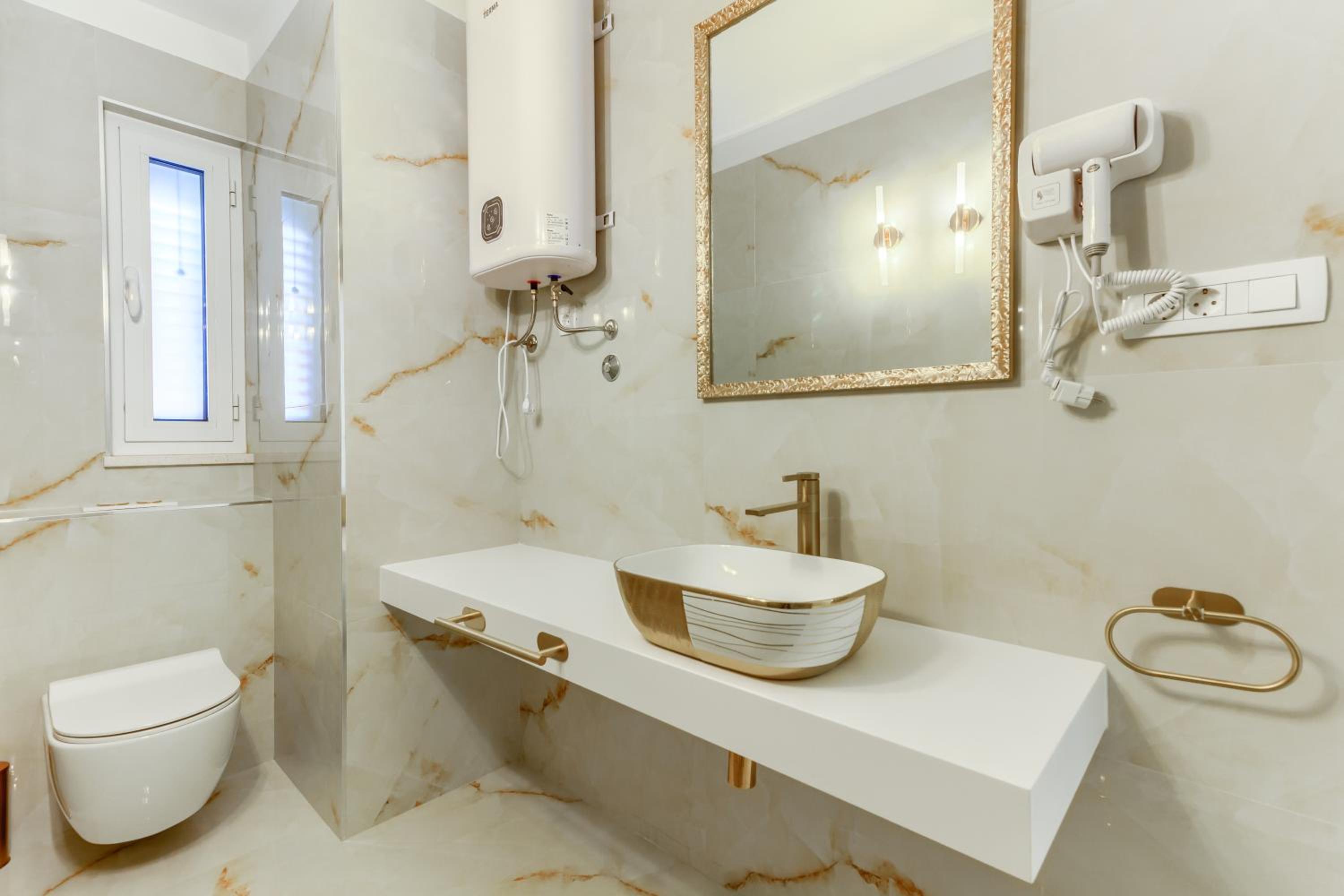 Photo 31 sur 78 de Irini Luxury Rooms