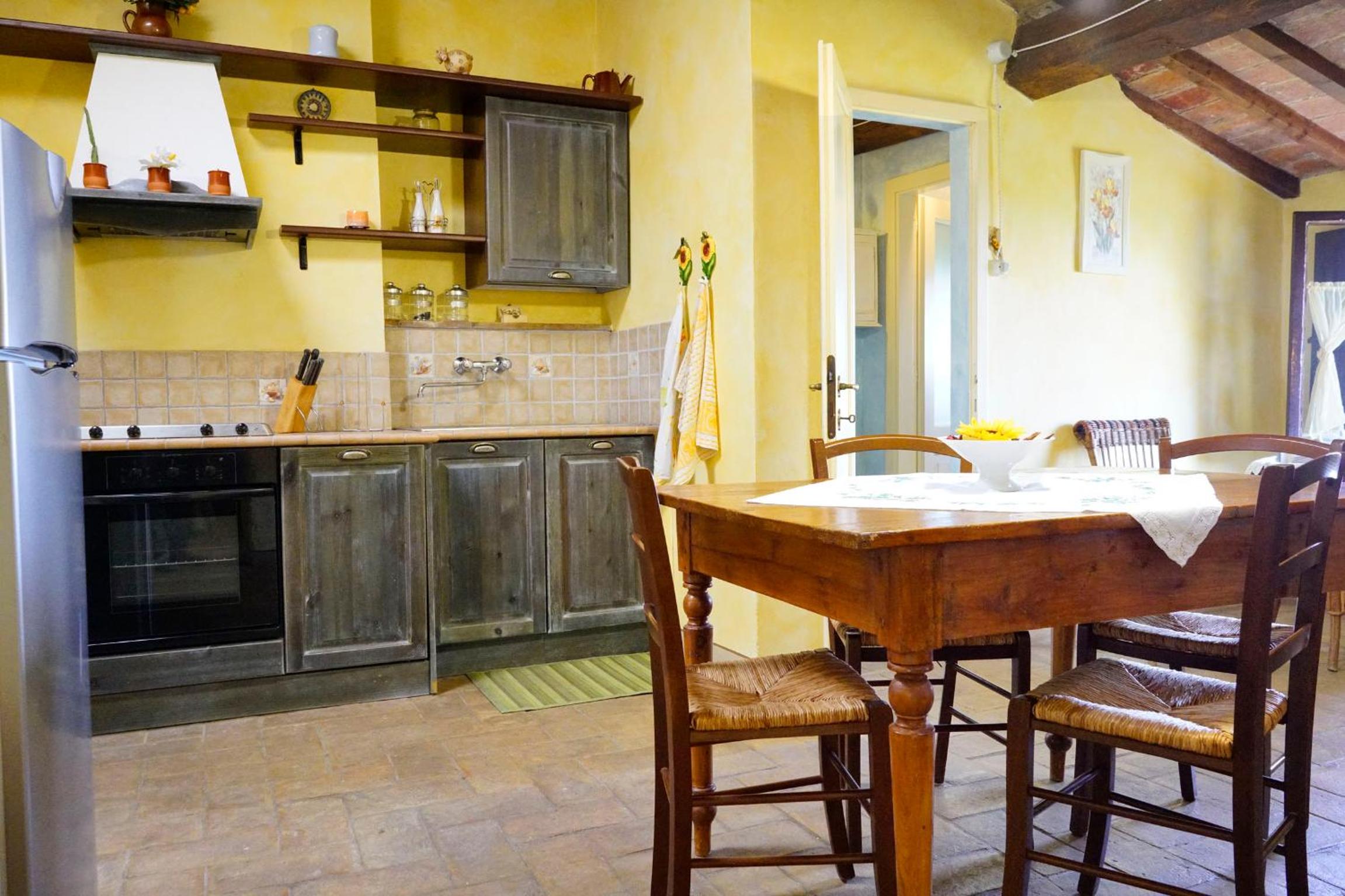 Antica Pietra holiday house with pool