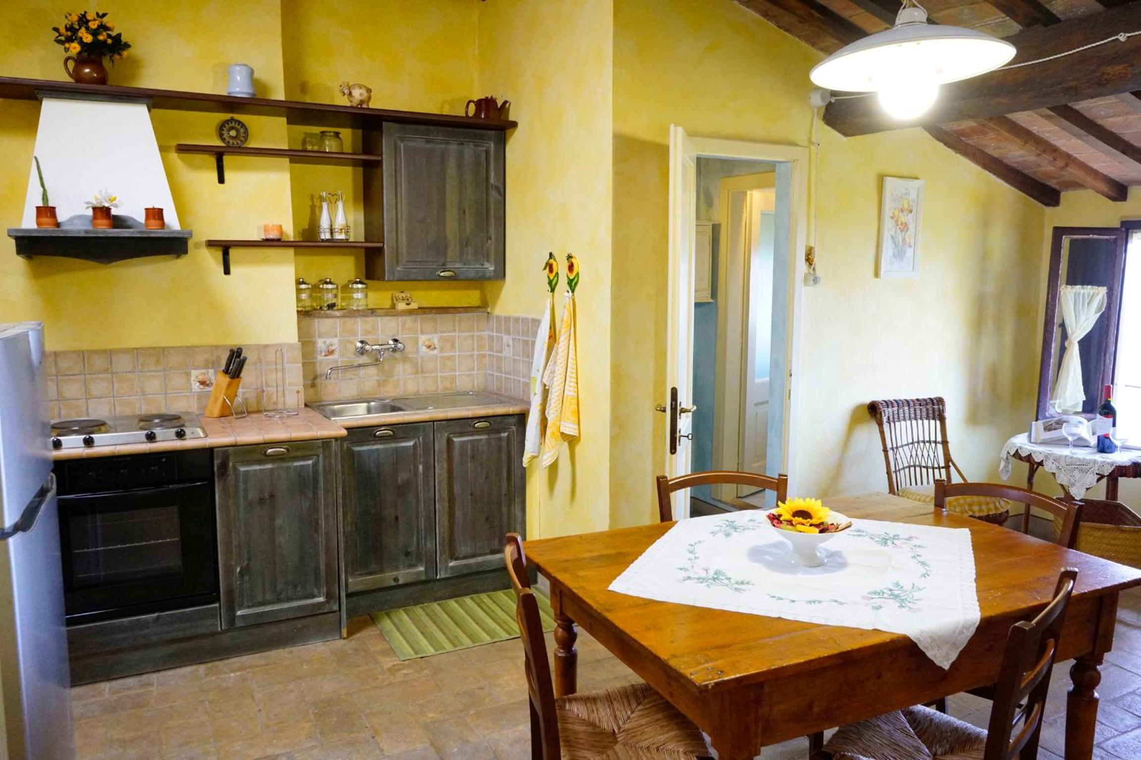 Antica Pietra holiday house with pool