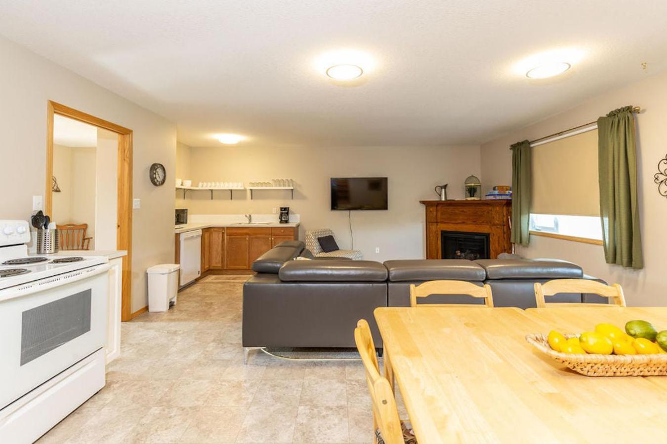Waterton Country Villas