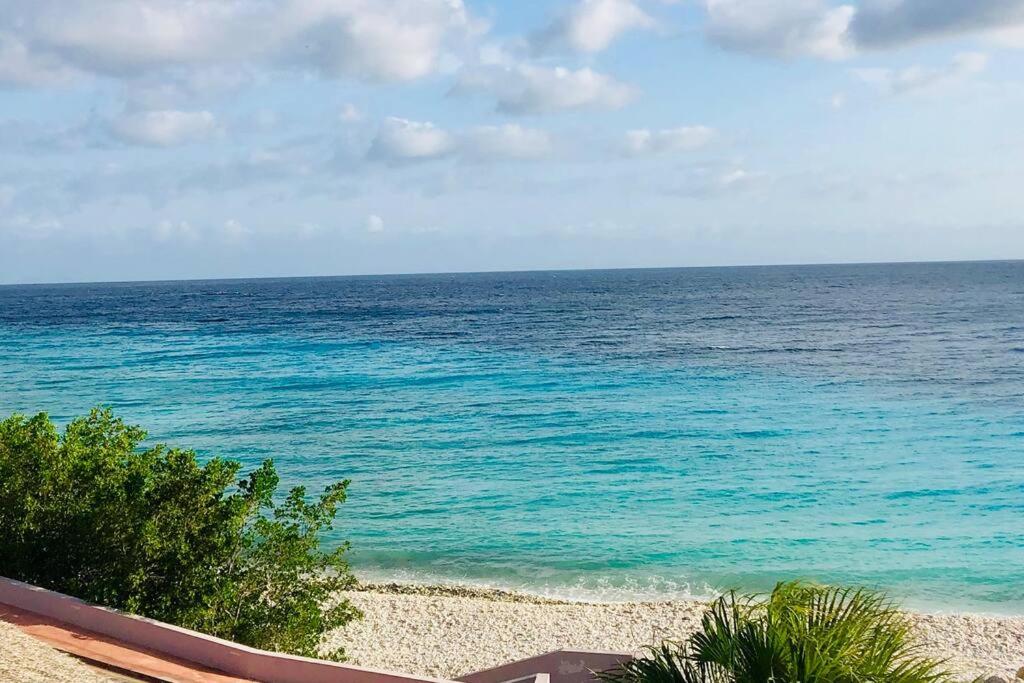 VillaDelSol-Ocean Front Resort-Pool-up to 8 Guests-Walk to the Beach